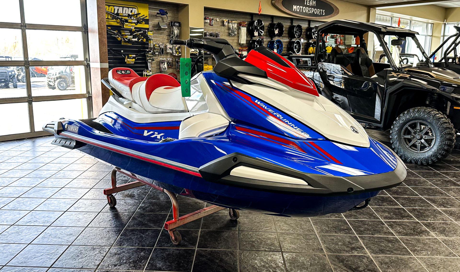 2023 Yamaha VX Limited in De Pere, Wisconsin - Photo 2