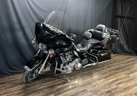 2018 Harley-Davidson Electra Glide® Ultra Classic® in De Pere, Wisconsin - Photo 4