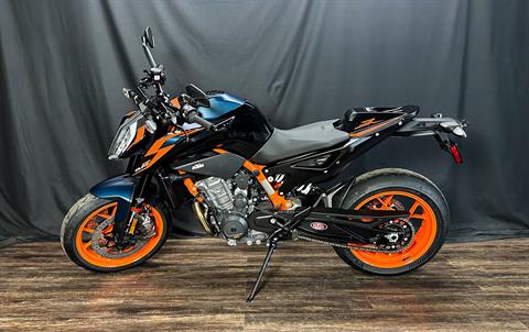 2023 KTM 890 Duke R in De Pere, Wisconsin - Photo 4