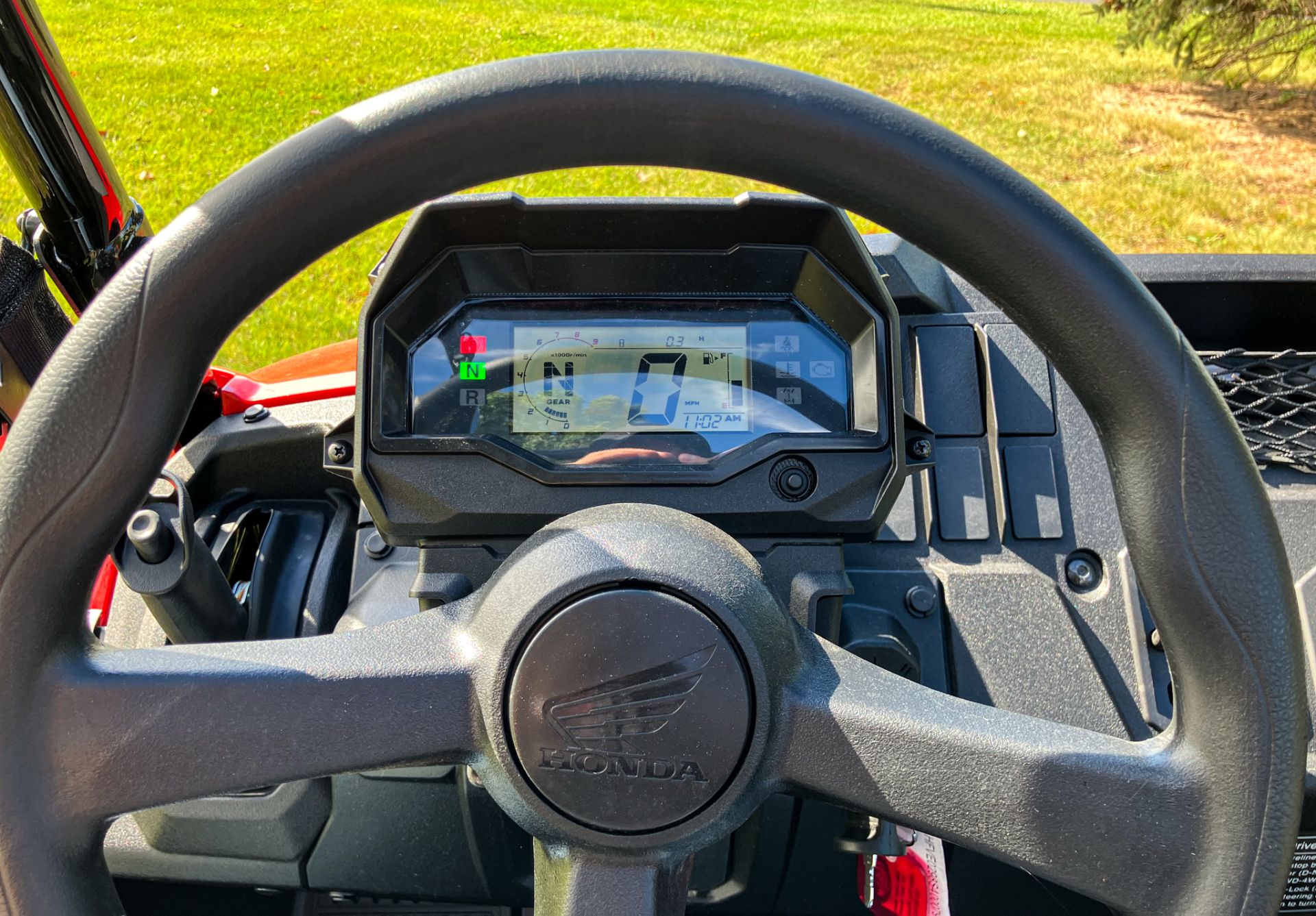 2025 Honda Pioneer 700 in De Pere, Wisconsin - Photo 5