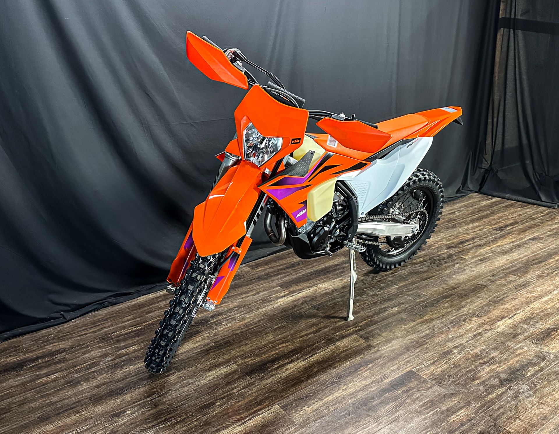 2024 KTM 350 XW-F in De Pere, Wisconsin - Photo 4