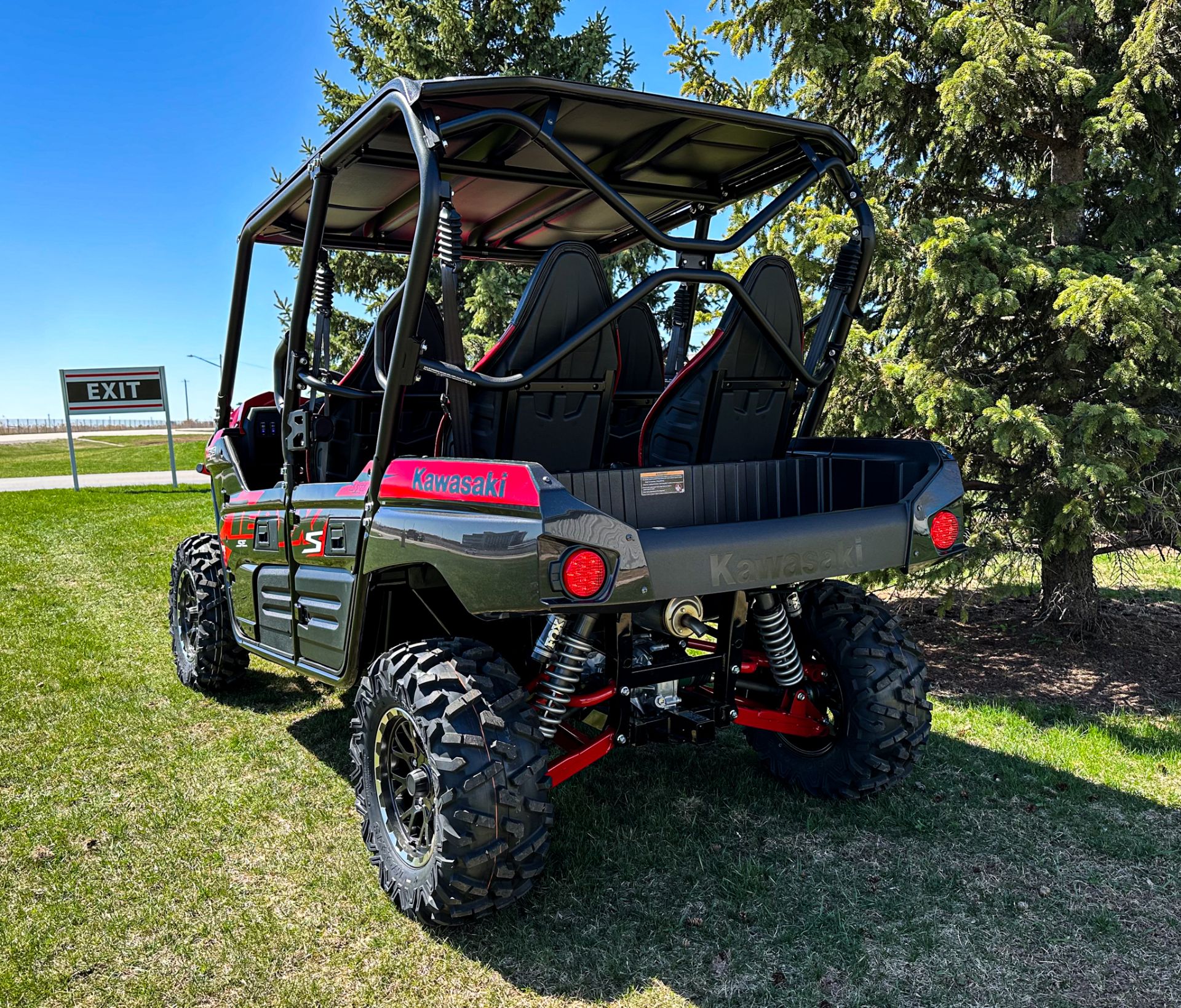 2024 Kawasaki Teryx4 S SE in De Pere, Wisconsin - Photo 3