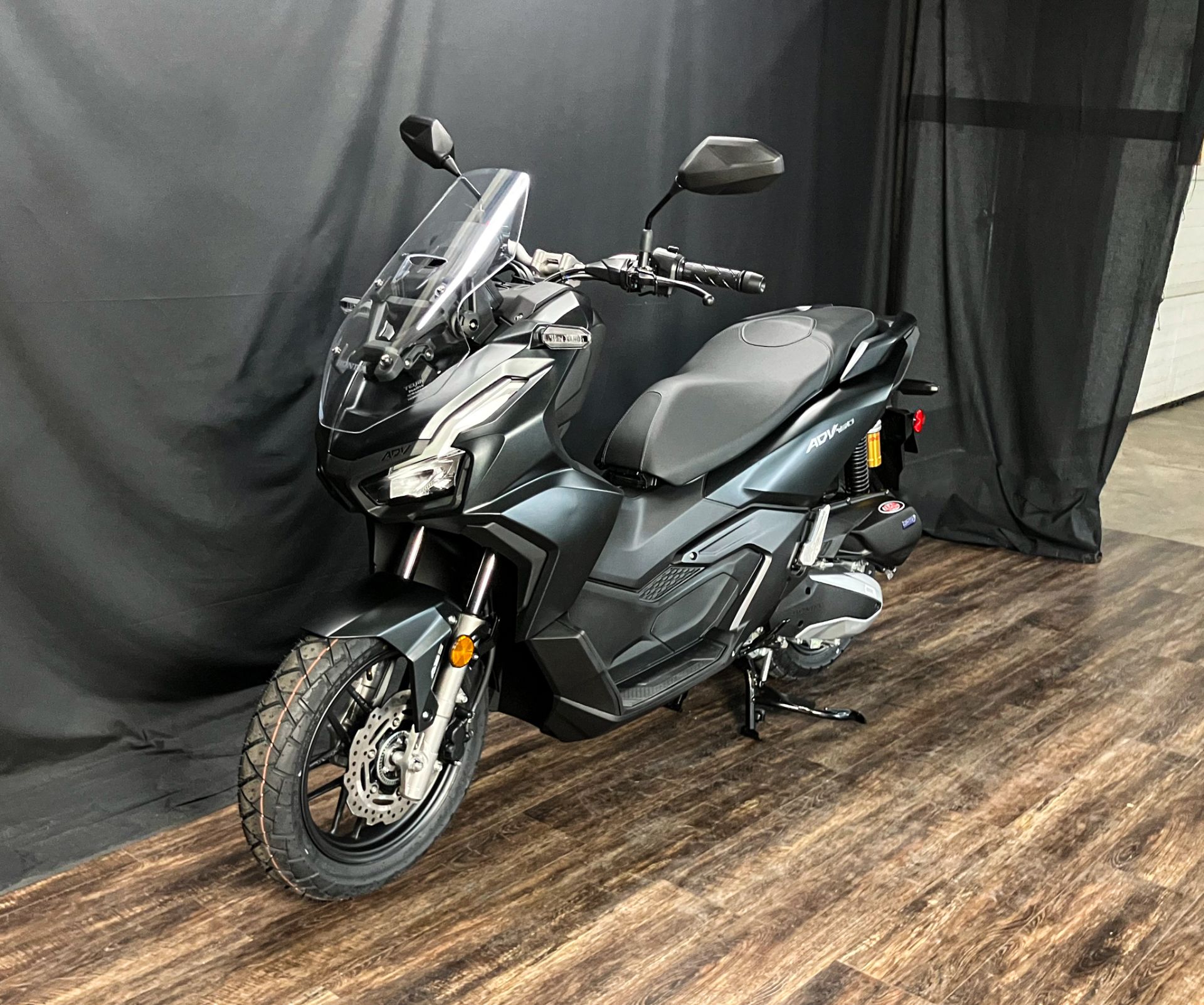 2025 Honda ADV160 in De Pere, Wisconsin - Photo 4