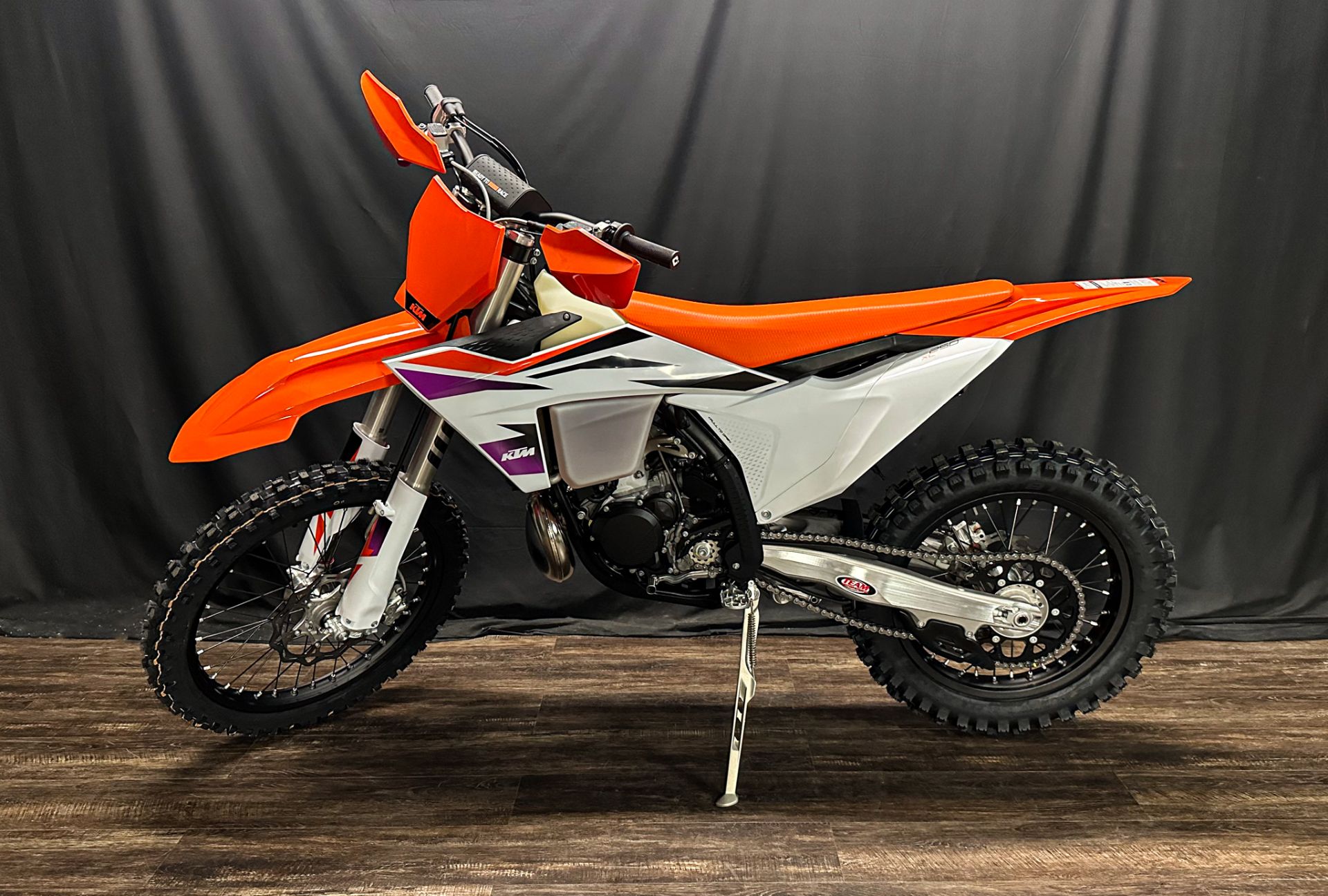 2024 KTM 250 XC in De Pere, Wisconsin - Photo 4