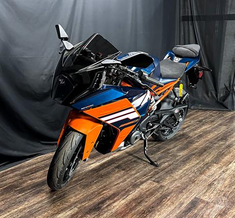 2024 KTM RC 390 in De Pere, Wisconsin - Photo 4