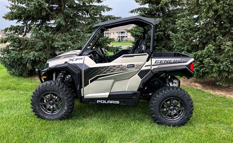 2024 Polaris General XP 1000 Premium in De Pere, Wisconsin - Photo 2