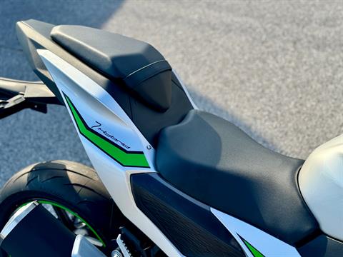 2024 Kawasaki Ninja 7 Hybrid ABS in Panama City, Florida - Photo 5