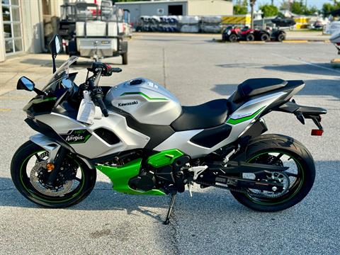 2024 Kawasaki Ninja 7 Hybrid ABS in Panama City, Florida - Photo 15