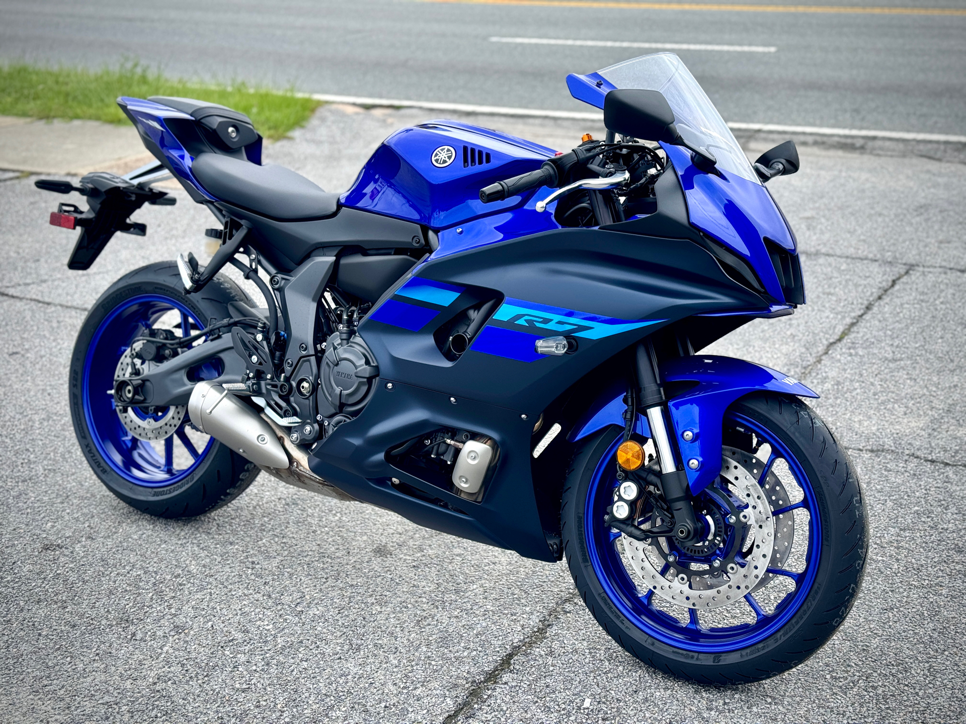 2024 Yamaha YZF-R7 in Panama City, Florida - Photo 11