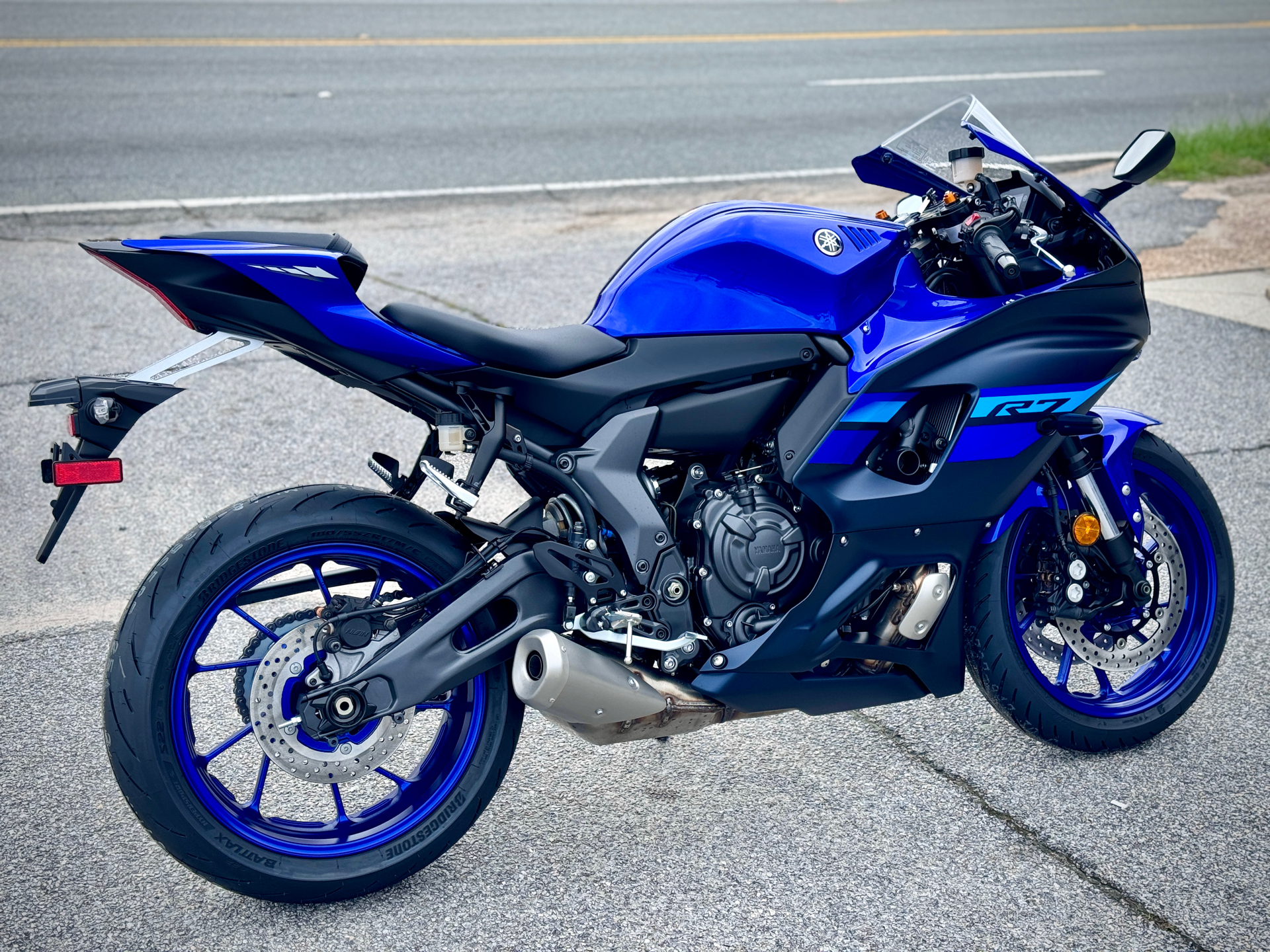 2024 Yamaha YZF-R7 in Panama City, Florida - Photo 12