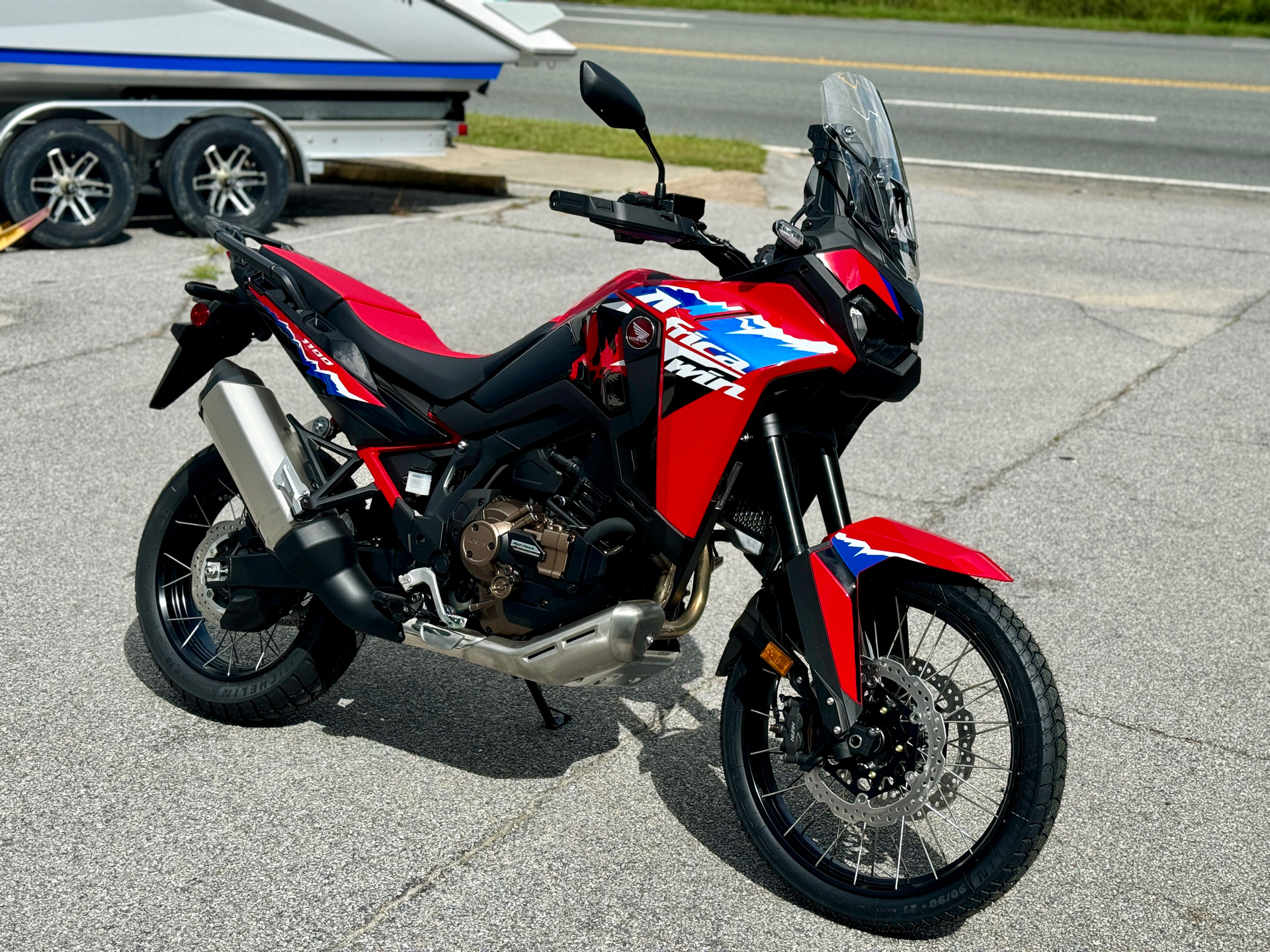 2024 Honda Africa Twin DCT in Panama City, Florida - Photo 7