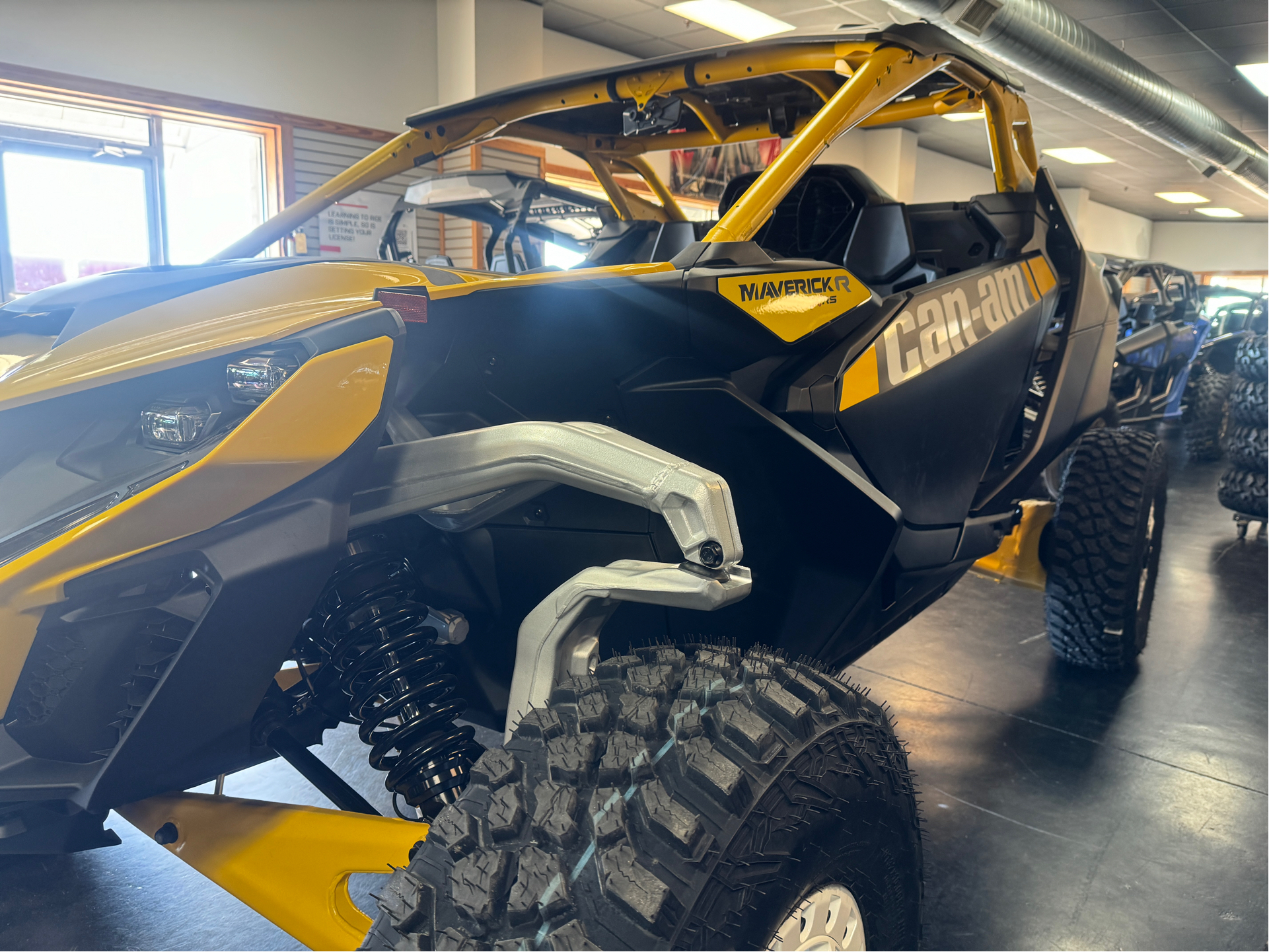 2024 Can-Am Maverick R X RS with Smart-Shox 999T DCT in Panama City, Florida - Photo 4