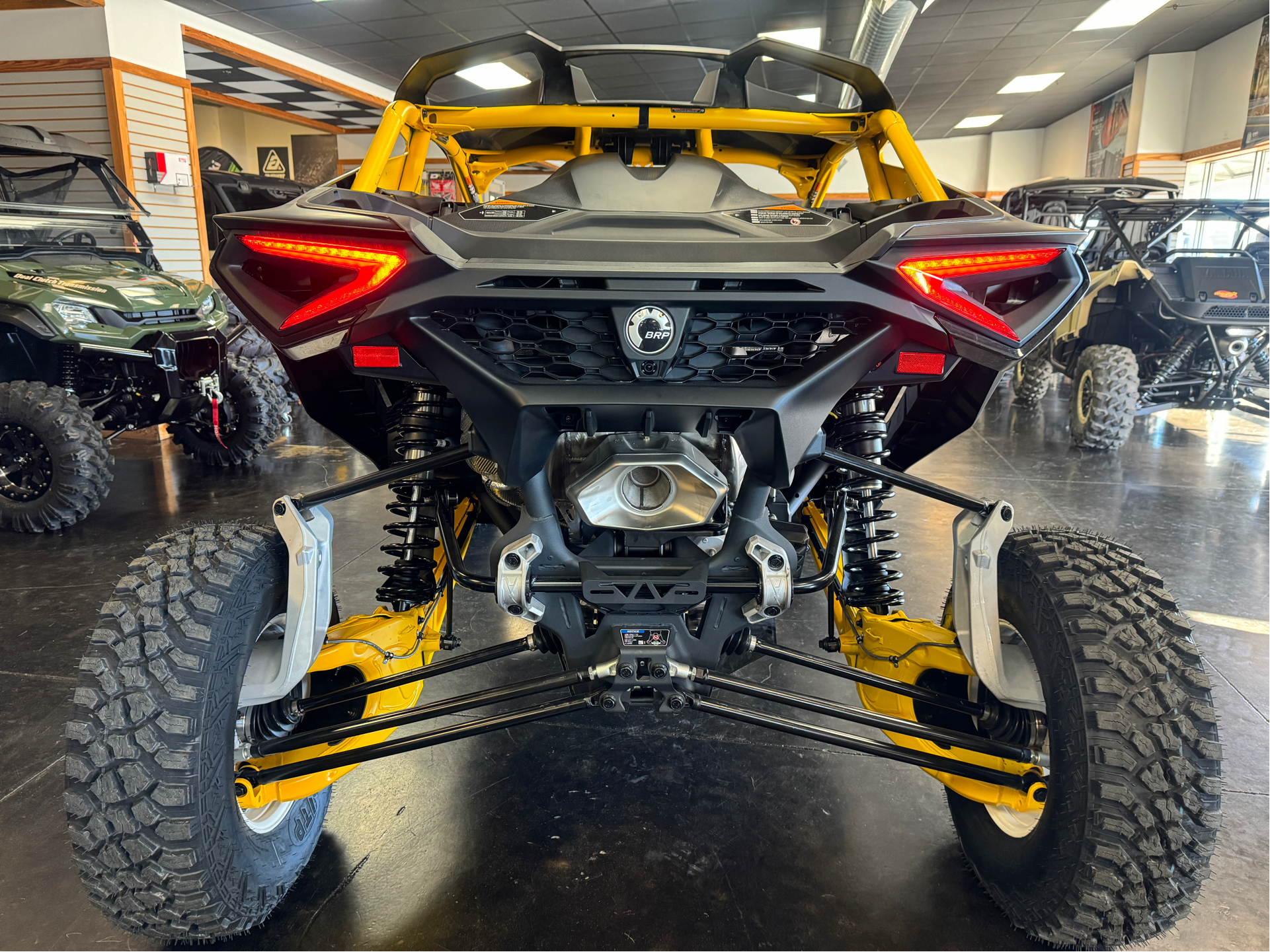 2024 Can-Am Maverick R X RS with Smart-Shox 999T DCT in Panama City, Florida - Photo 27