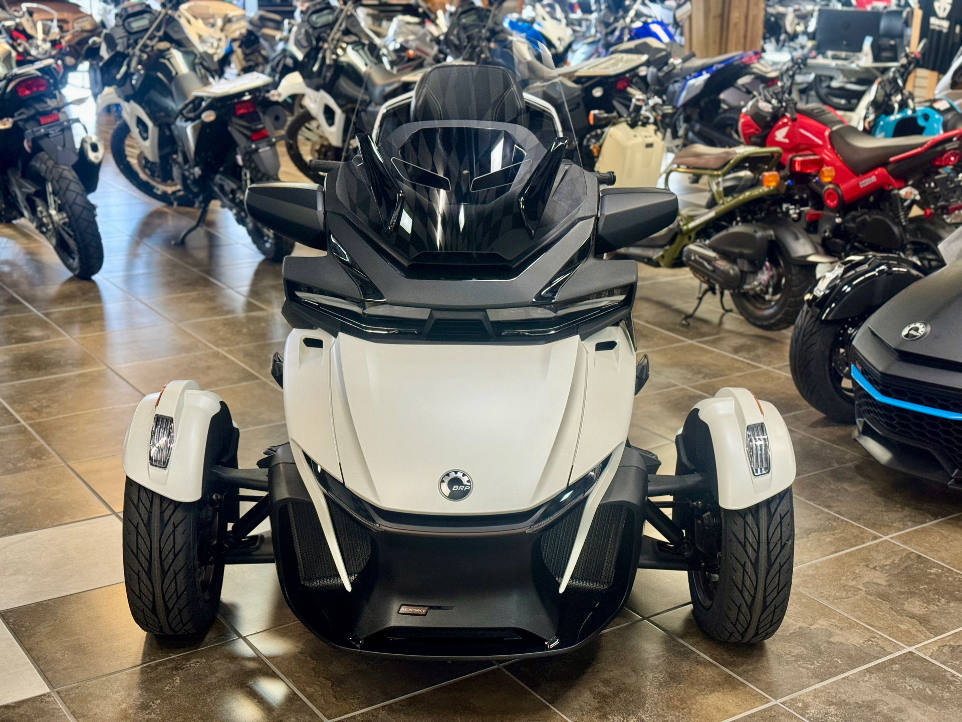 2024 Can-Am Spyder RT Sea-to-Sky in Panama City, Florida - Photo 3