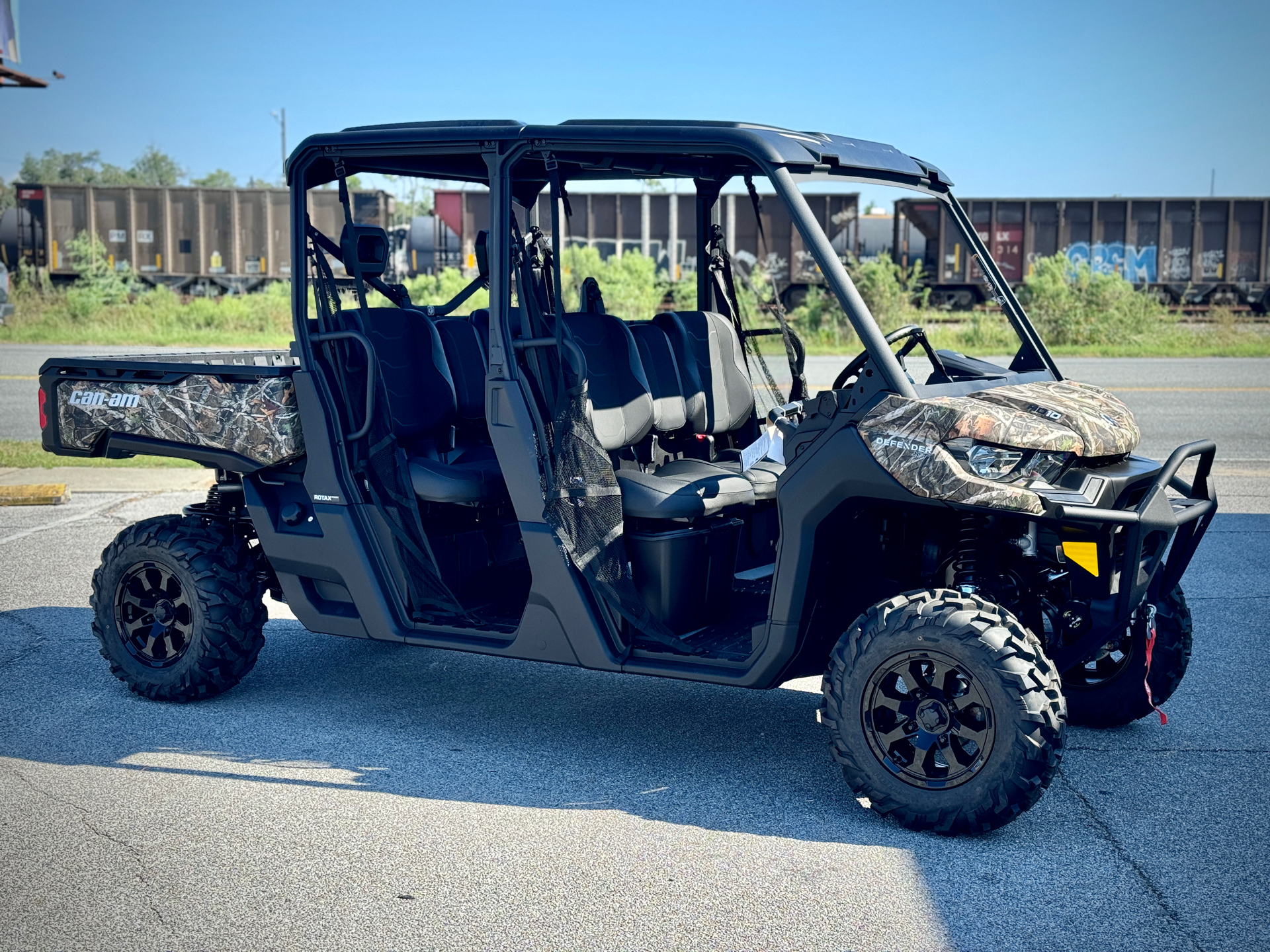 2025 Can-Am Defender MAX XT HD10 in Panama City, Florida - Photo 1