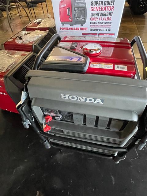 Honda Power Equipment EU7000IAT1 in Panama City, Florida - Photo 6