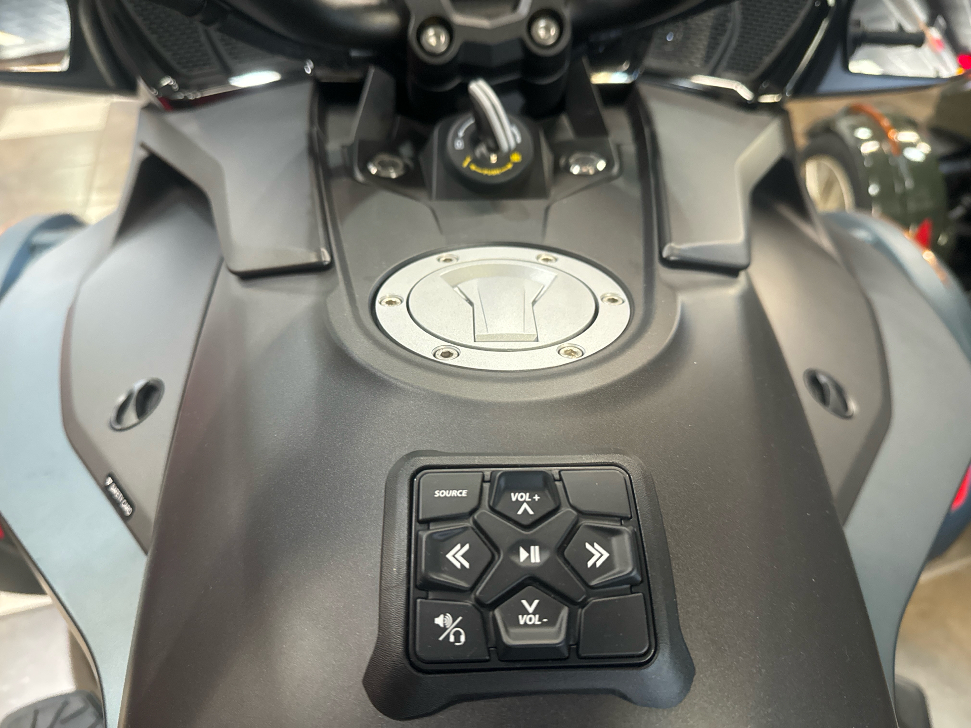 2023 Can-Am Spyder F3 Limited Special Series in Panama City, Florida - Photo 6