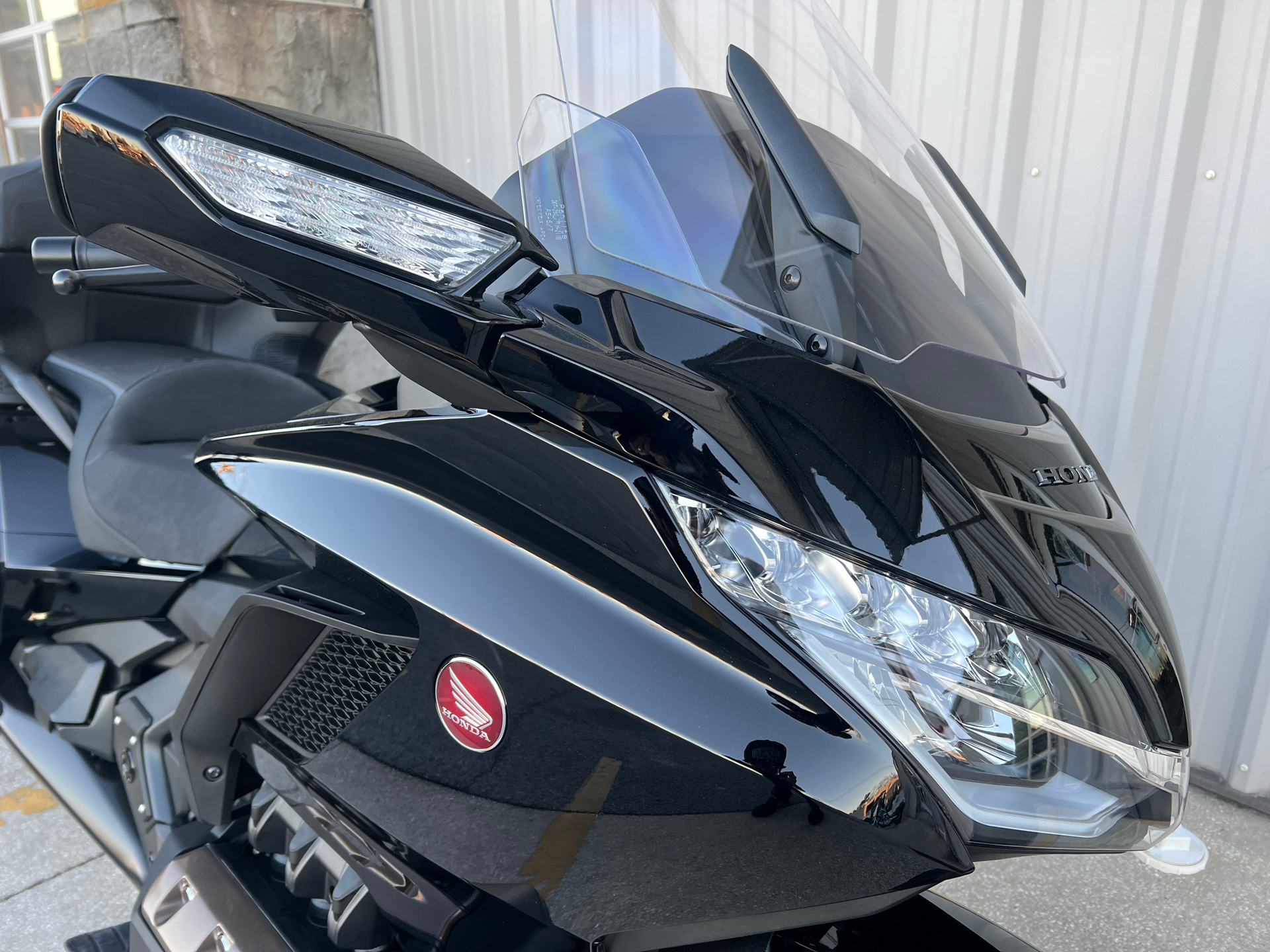 2023 Honda Gold Wing Tour Automatic DCT in Panama City, Florida - Photo 3