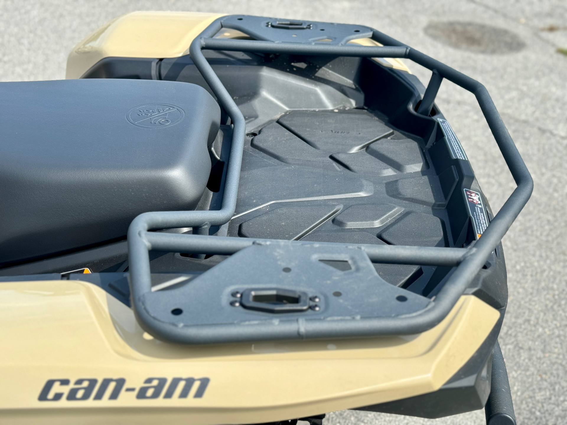 2024 Can-Am Outlander PRO XU HD5 in Panama City, Florida - Photo 10