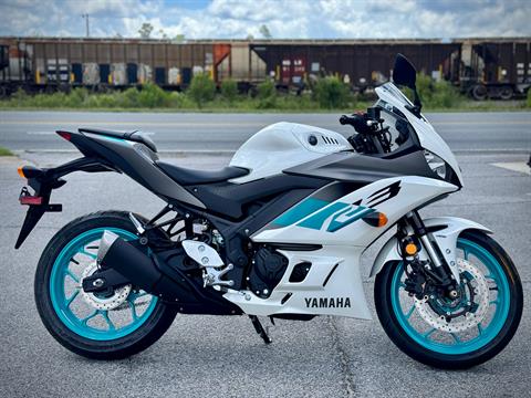 2024 Yamaha YZF-R3 in Panama City, Florida - Photo 1