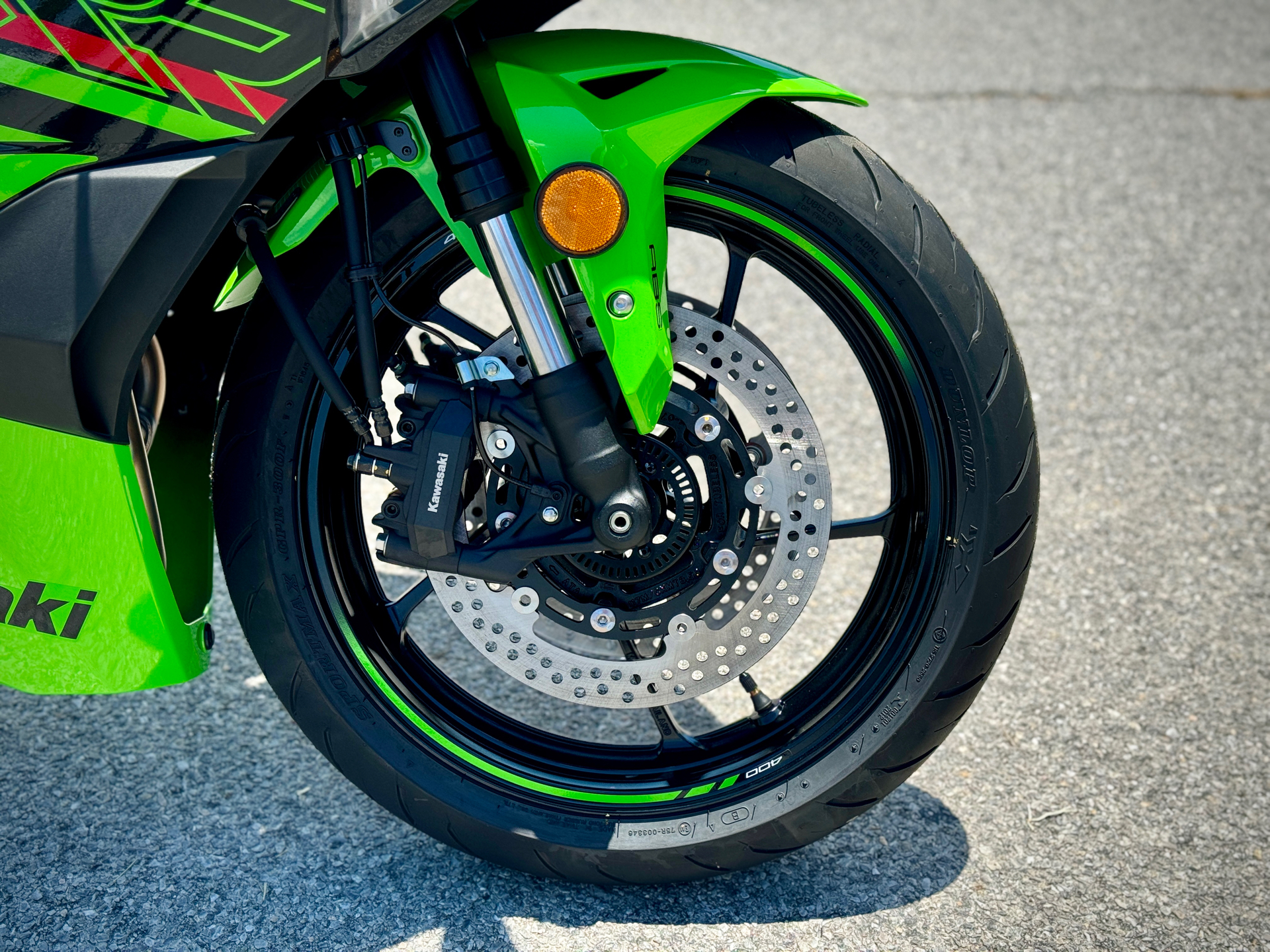 2024 Kawasaki Ninja ZX-4RR KRT Edition ABS in Panama City, Florida - Photo 2