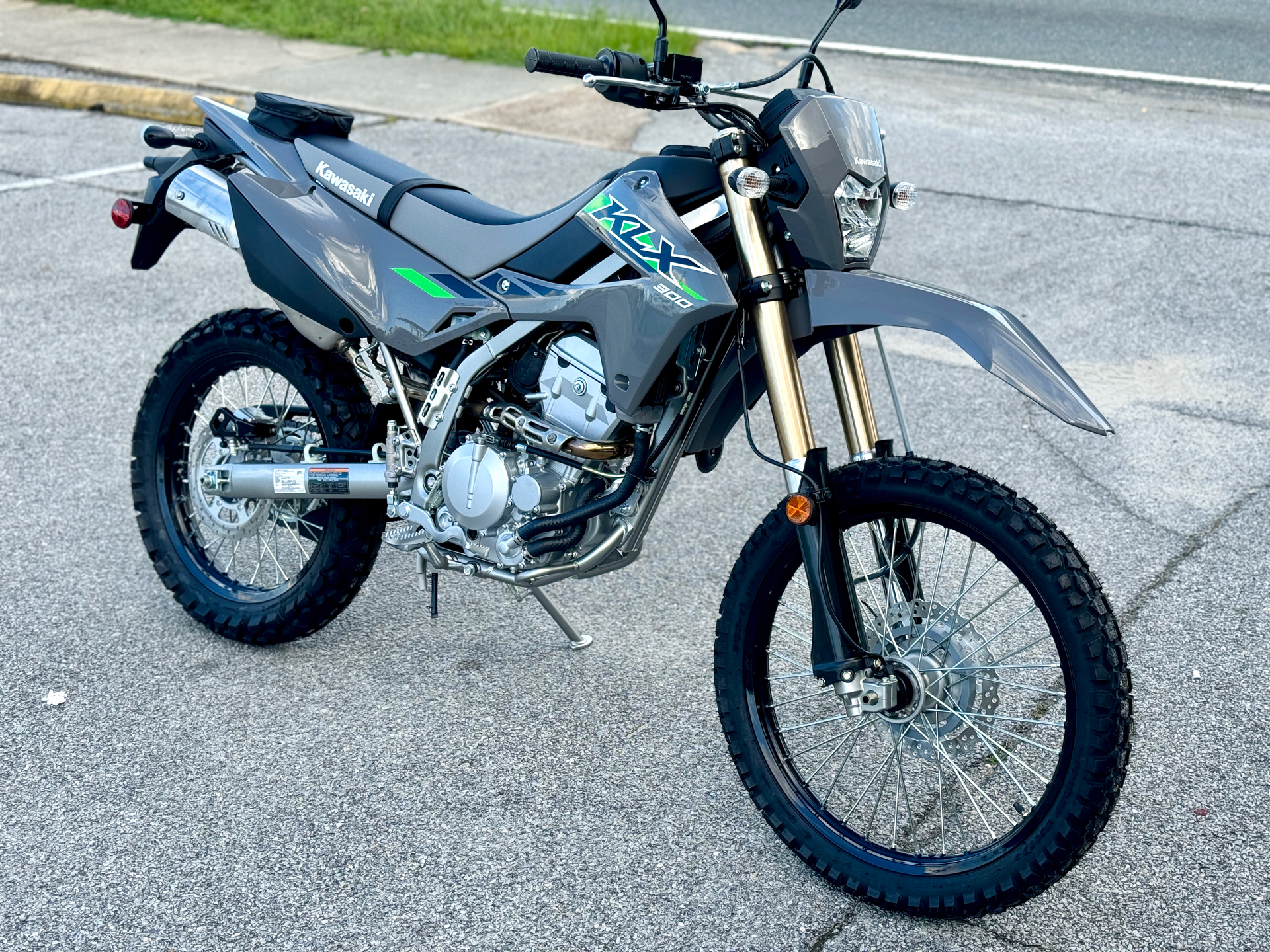 2025 Kawasaki KLX 300 in Panama City, Florida - Photo 10