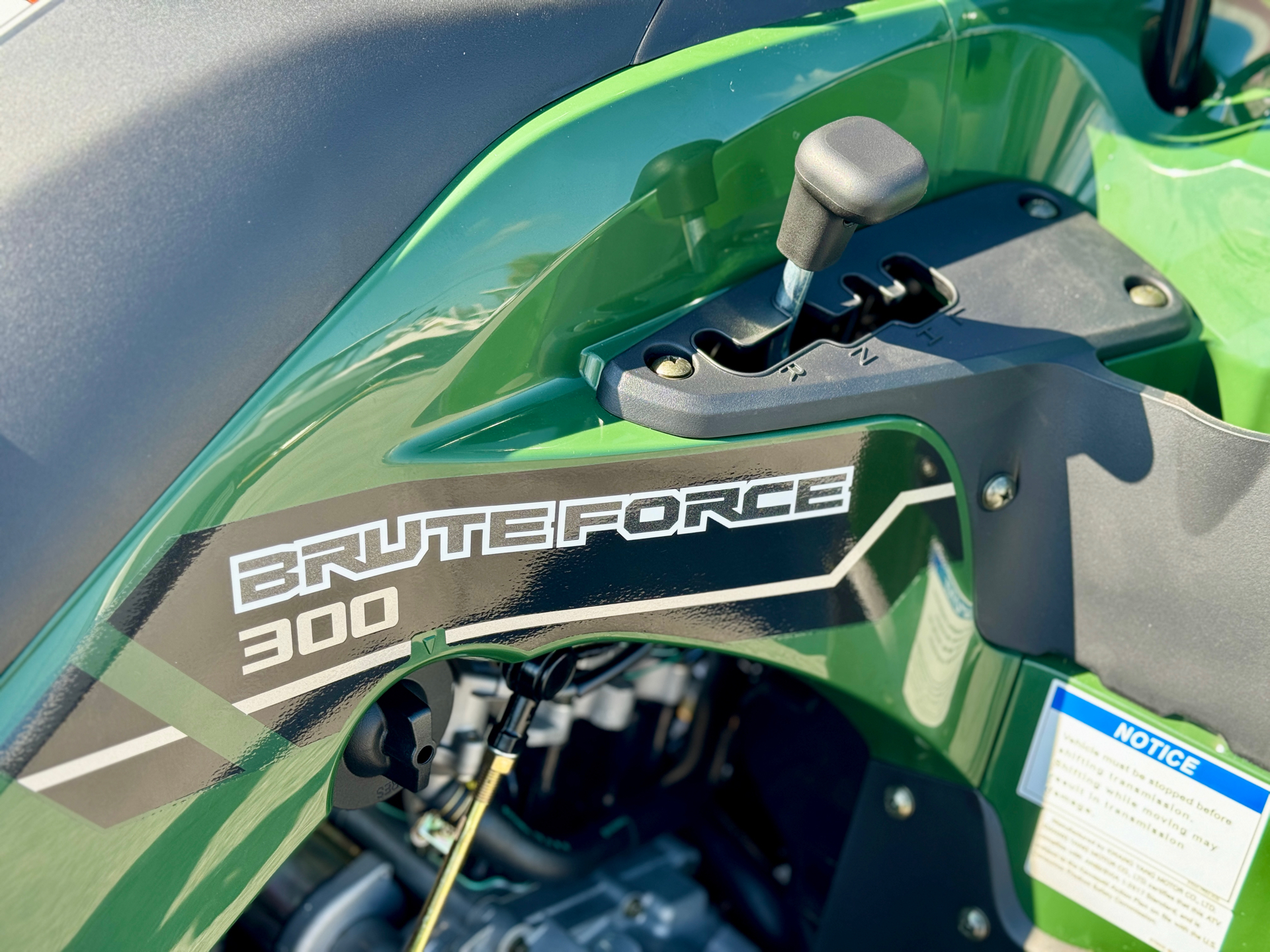 2025 Kawasaki Brute Force 300 in Panama City, Florida - Photo 9