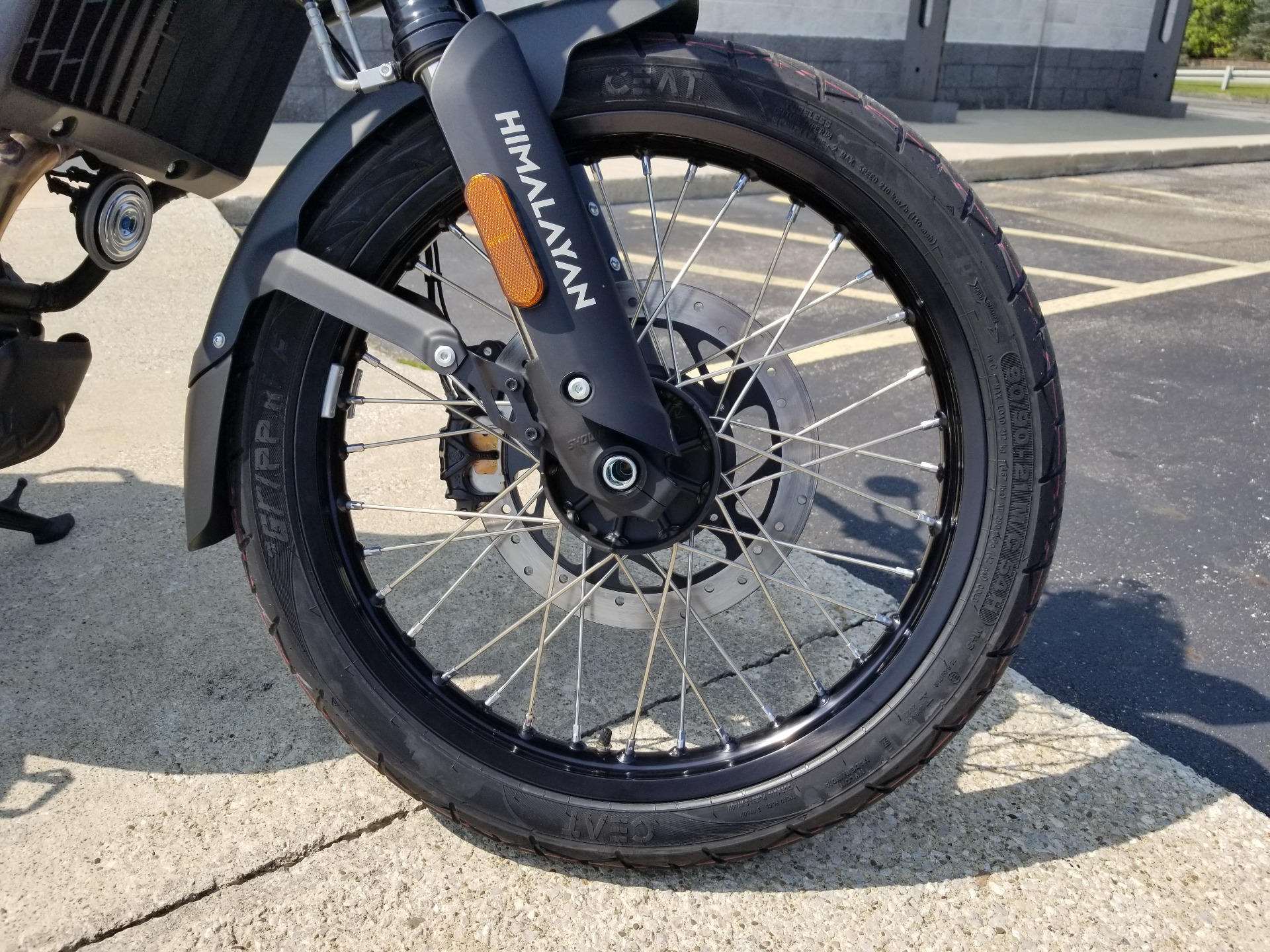 2025 Royal Enfield Himalayan 450 in Aurora, Ohio - Photo 7