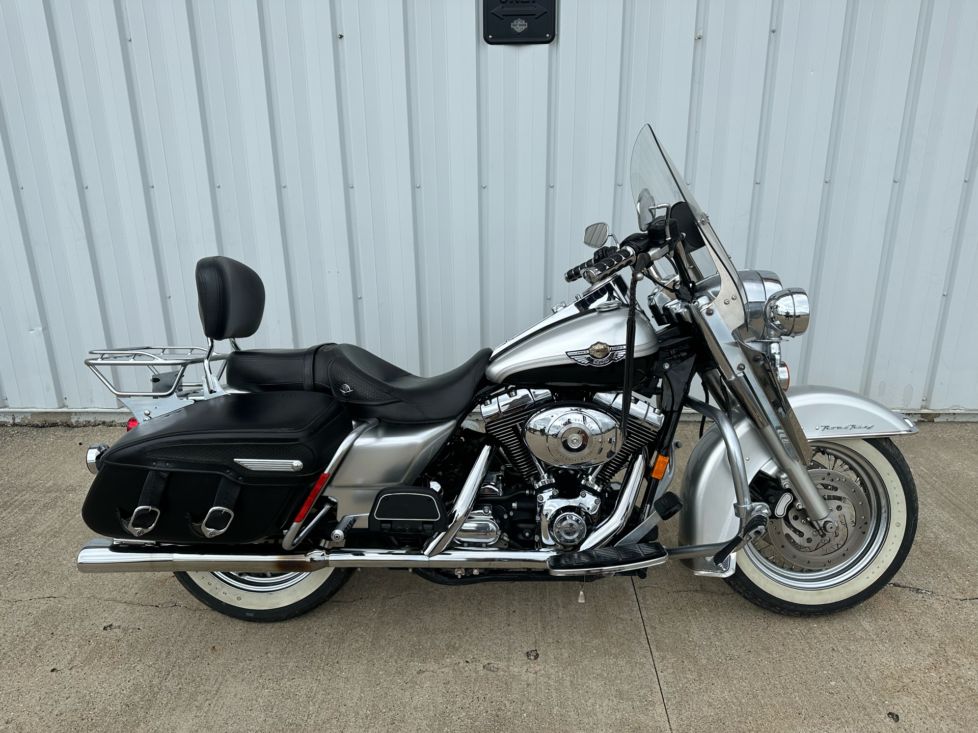 2003 Harley-Davidson FLHRCI Road King® Classic in Osceola, Iowa - Photo 1