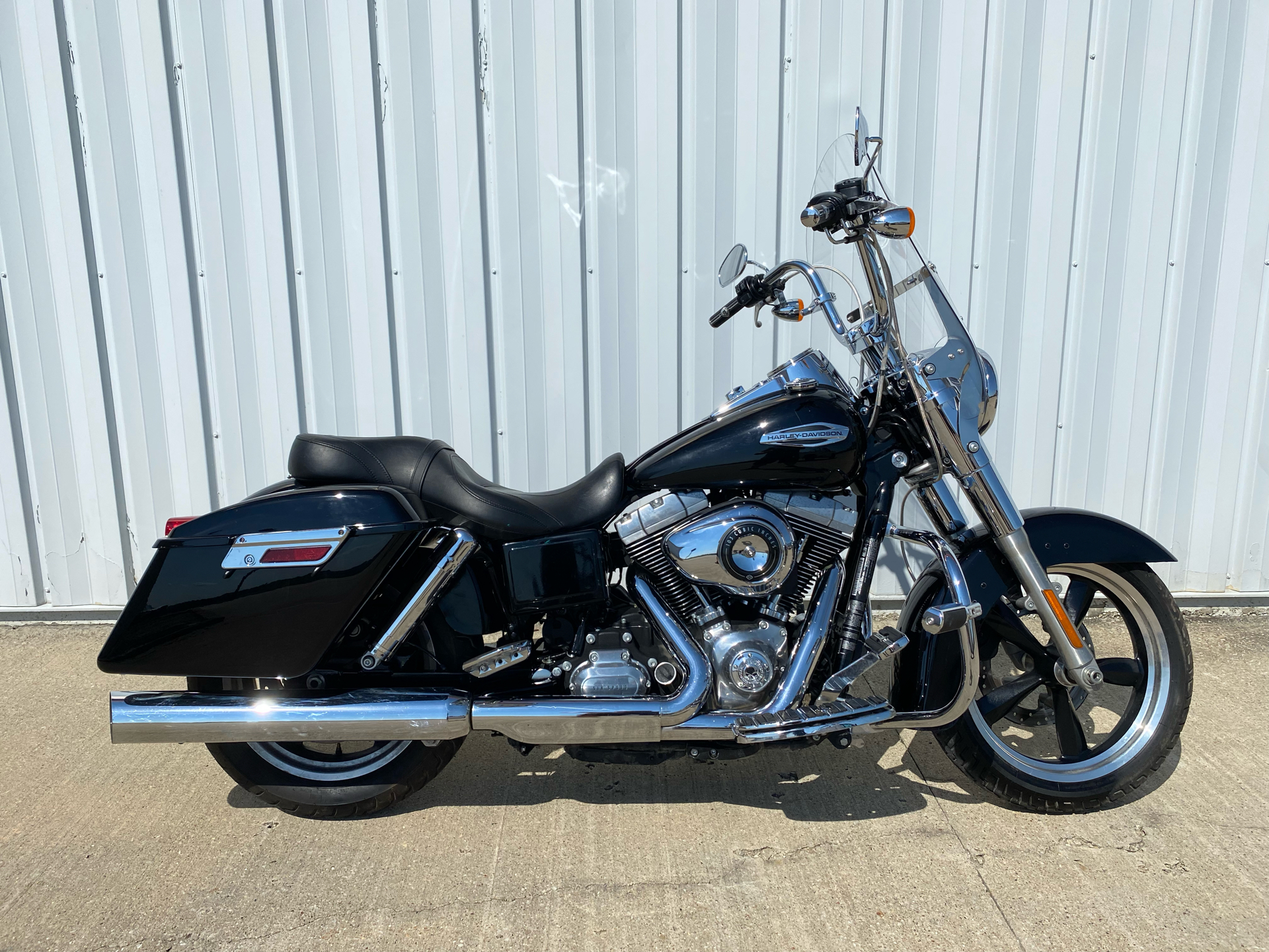 2013 Harley-Davidson Dyna® Switchback™ in Osceola, Iowa
