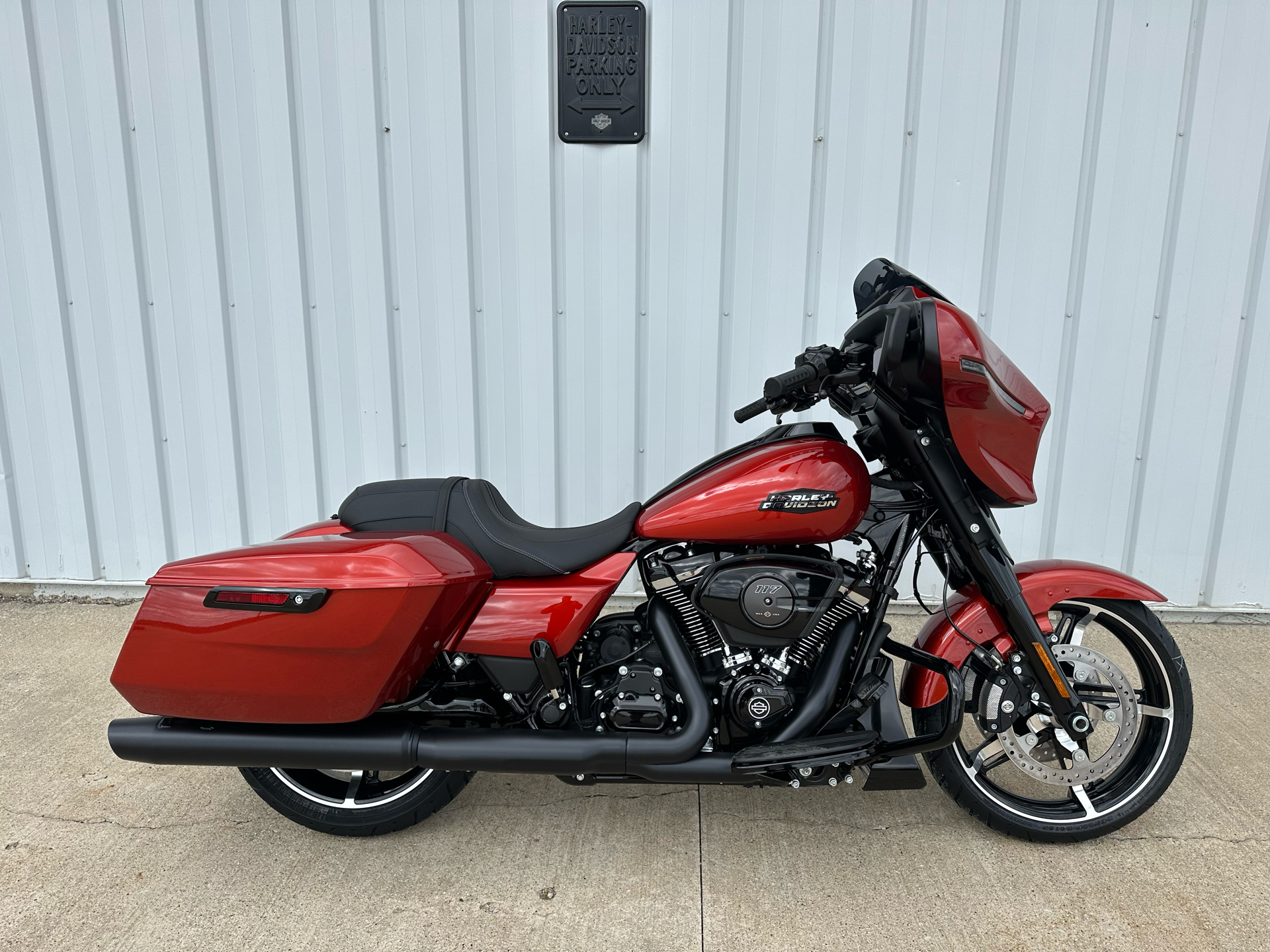 2024 Harley-Davidson Street Glide® in Osceola, Iowa