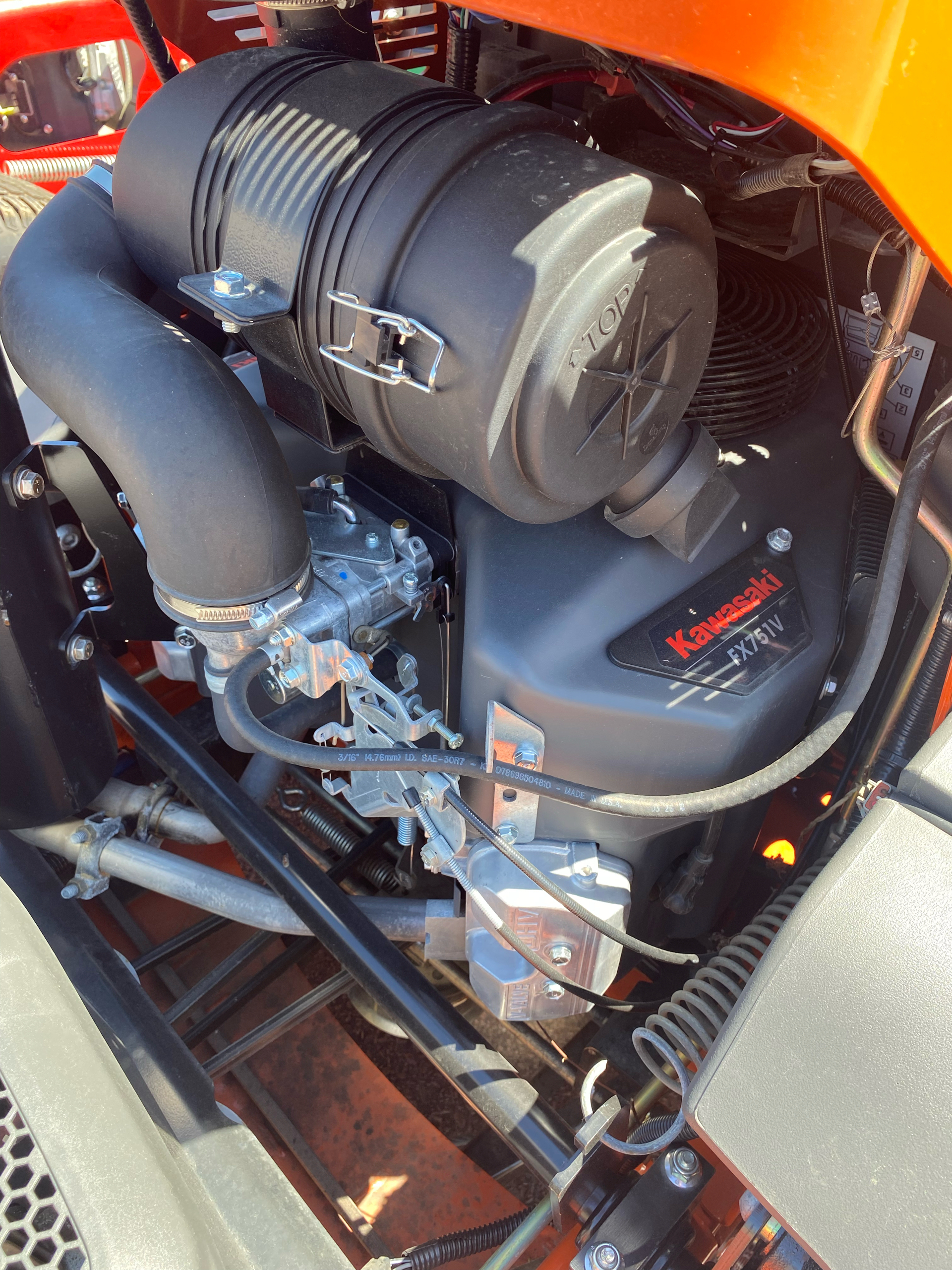 2021 Husqvarna Power Equipment V548 48 in. Kawasaki FX Series 24.5 hp in Sioux Falls, South Dakota - Photo 7