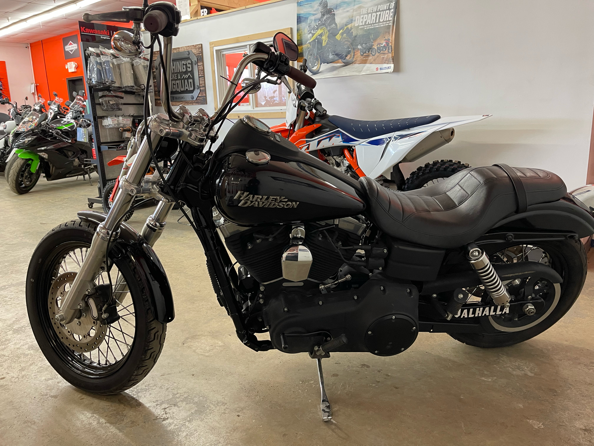 2012 Harley-Davidson Dyna® Street Bob® in Sioux Falls, South Dakota - Photo 2