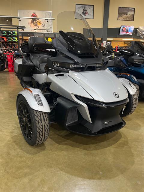 2022 Can-Am Spyder RT Limited in Elma, New York - Photo 2