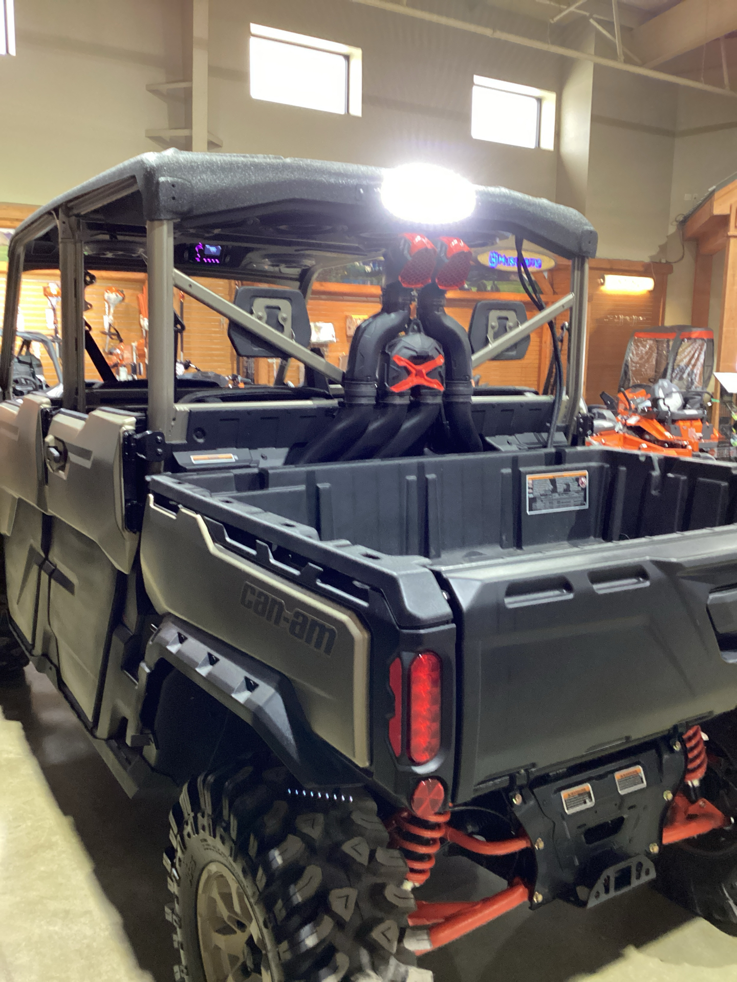 2023 Can-Am Defender MAX X MR With Half Doors HD10 in Elma, New York - Photo 4