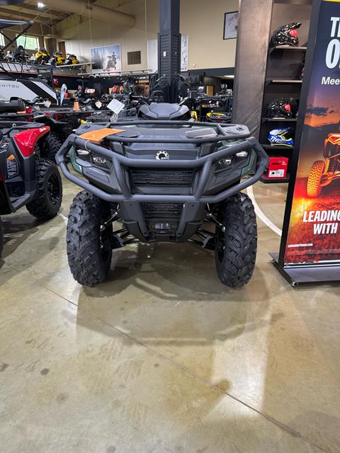 2023 Can-Am Outlander Pro HD7 in Elma, New York - Photo 1