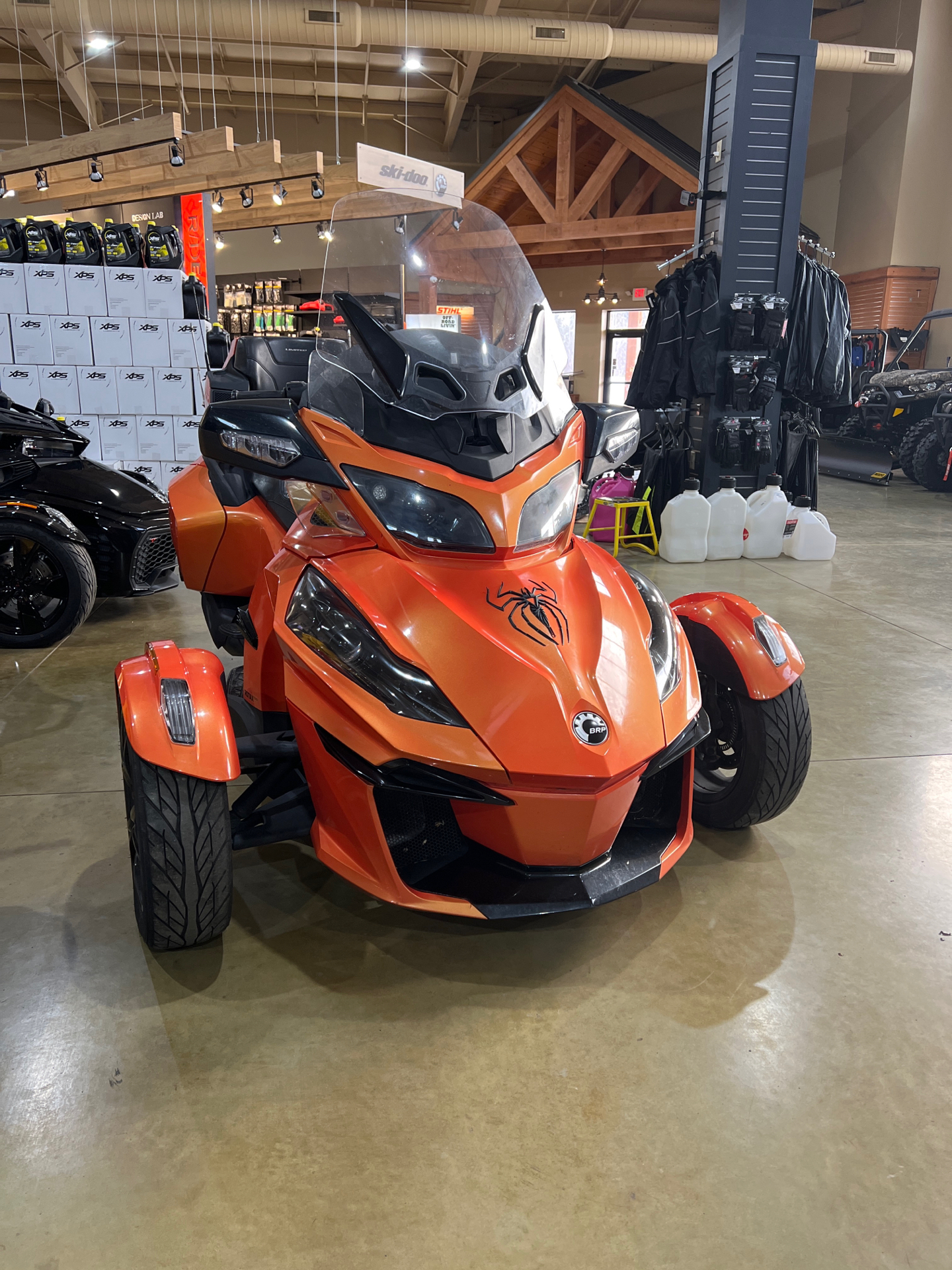 2019 Can-Am Spyder RT Limited in Elma, New York - Photo 2