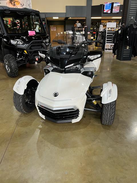 2016 Can-Am Spyder F3-T SE6 in Elma, New York - Photo 2