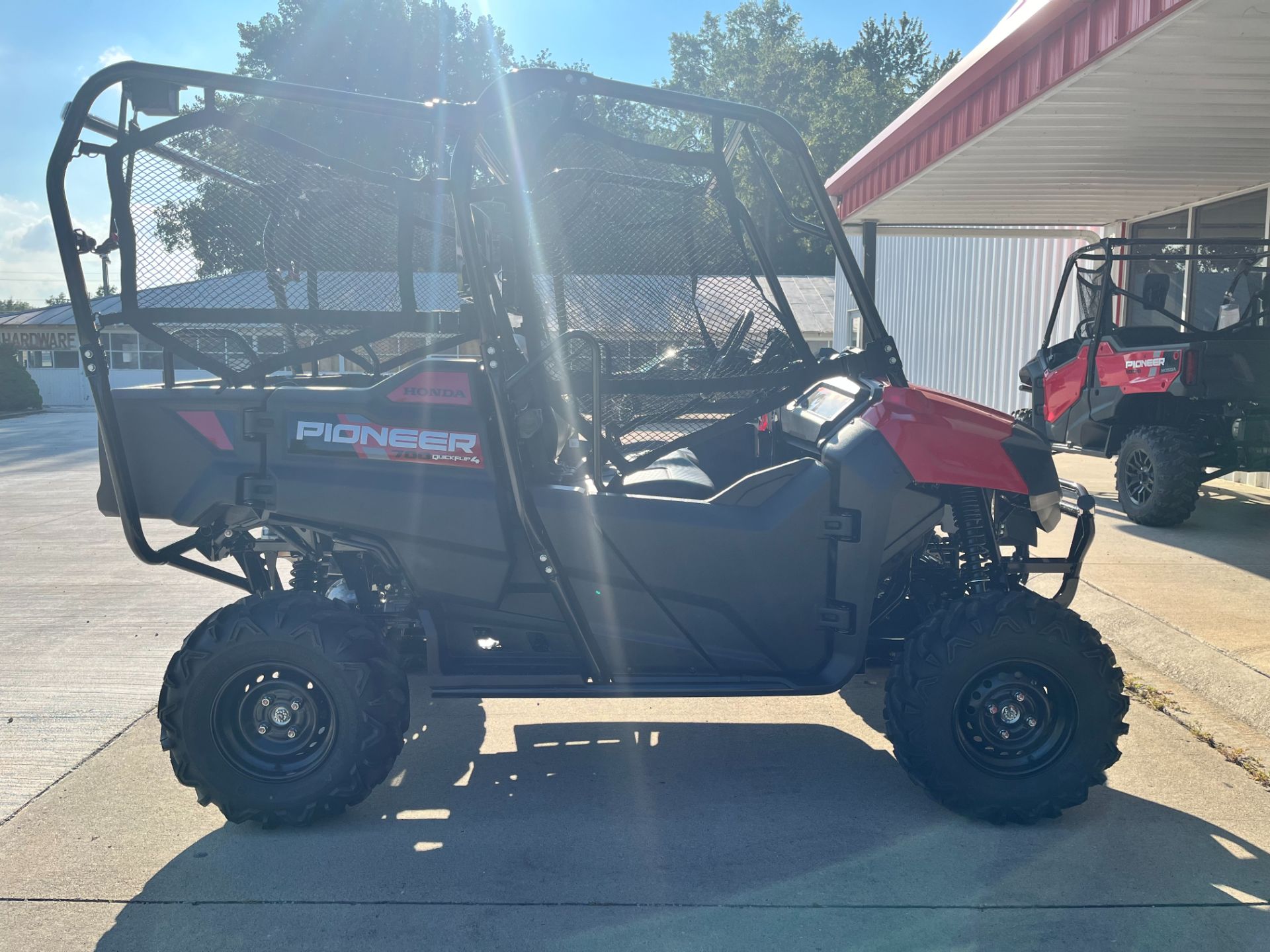 2025 Honda Pioneer 700-4 in Ottawa, Ohio - Photo 2