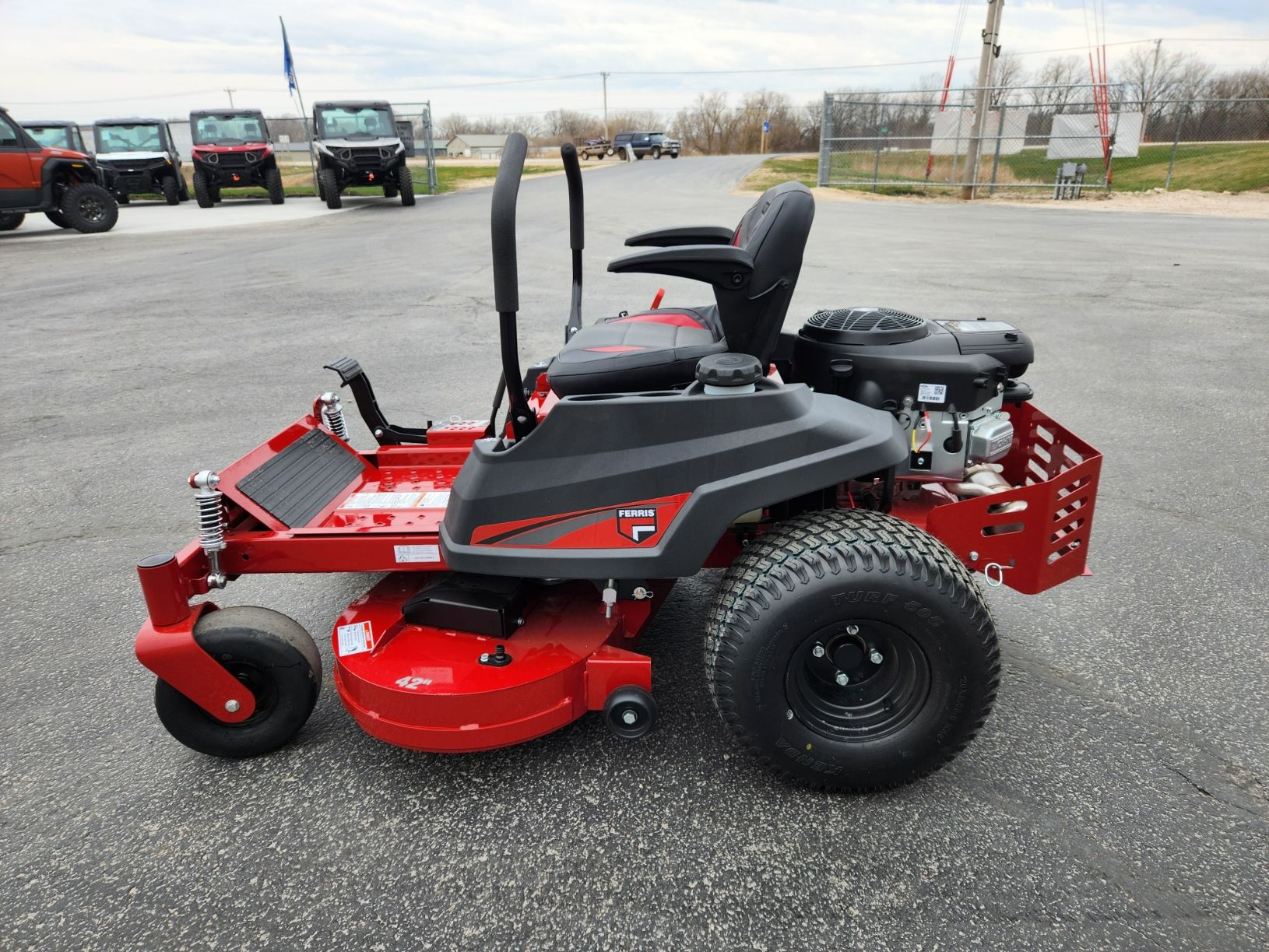 2023 Ferris Industries 300S 52 in. Briggs & Stratton PXi 25 hp in Fond Du Lac, Wisconsin - Photo 3