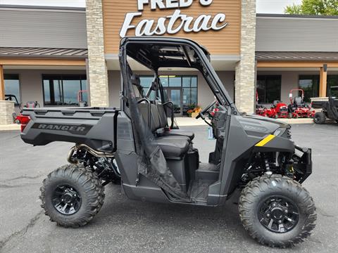 2025 Polaris Ranger 1000 Premium in Fond Du Lac, Wisconsin - Photo 1