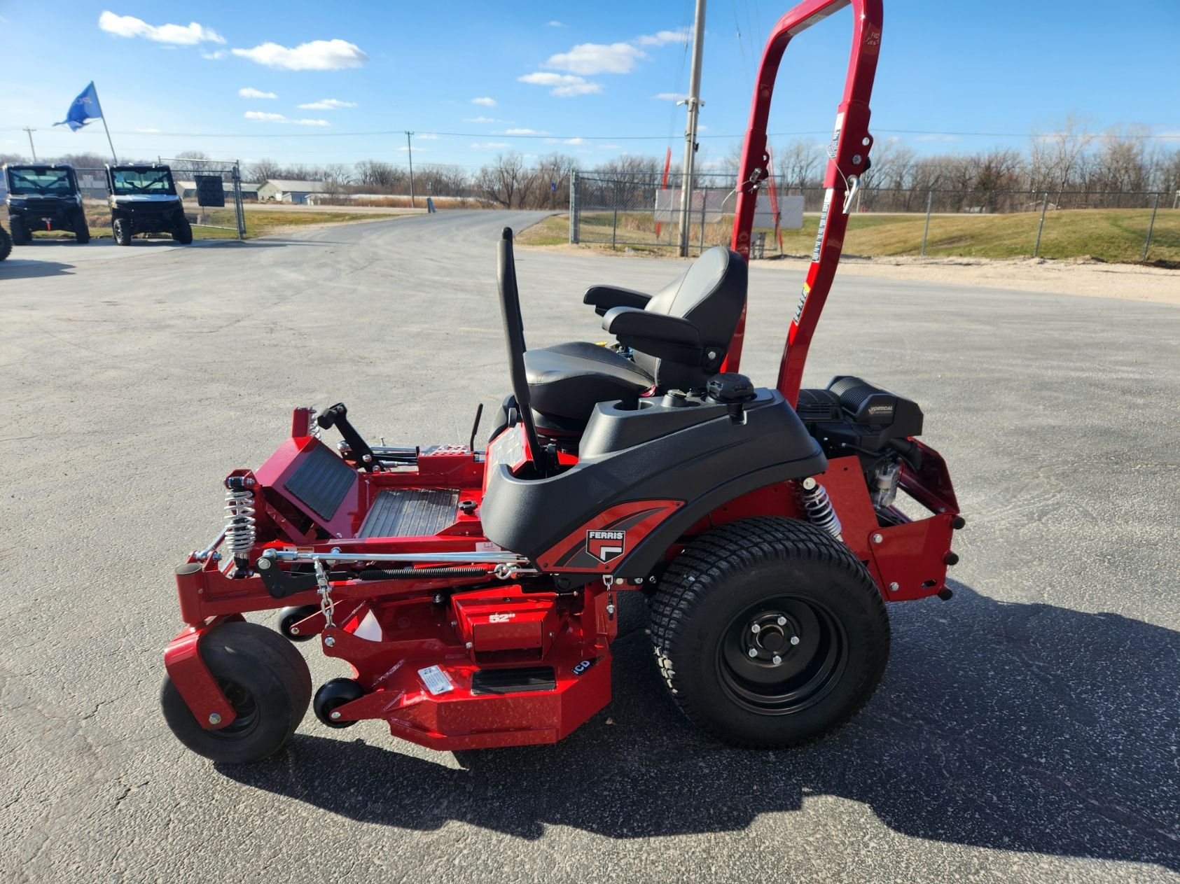 2023 Ferris Industries ISX 800 60 in. Briggs & Stratton CXi EFI ETC 27 hp in Fond Du Lac, Wisconsin - Photo 3