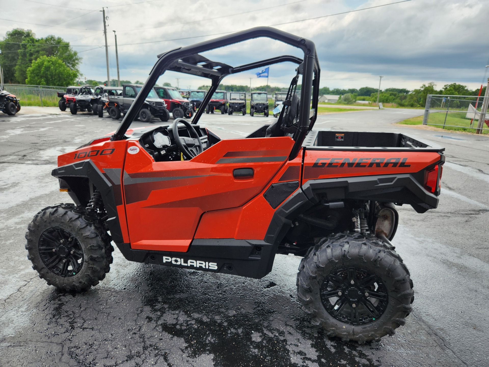 2024 Polaris General 1000 Premium in Fond Du Lac, Wisconsin - Photo 3