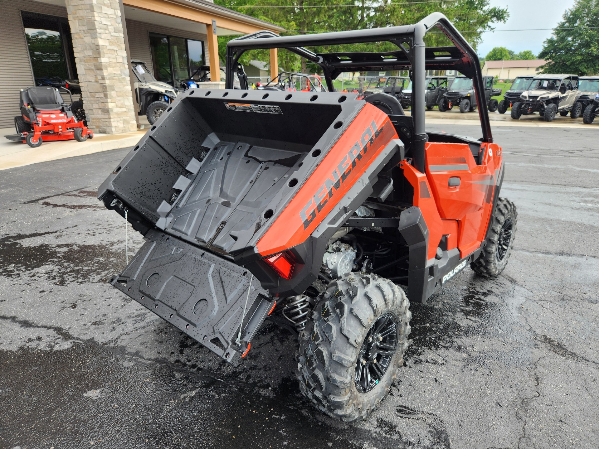 2024 Polaris General 1000 Premium in Fond Du Lac, Wisconsin - Photo 5