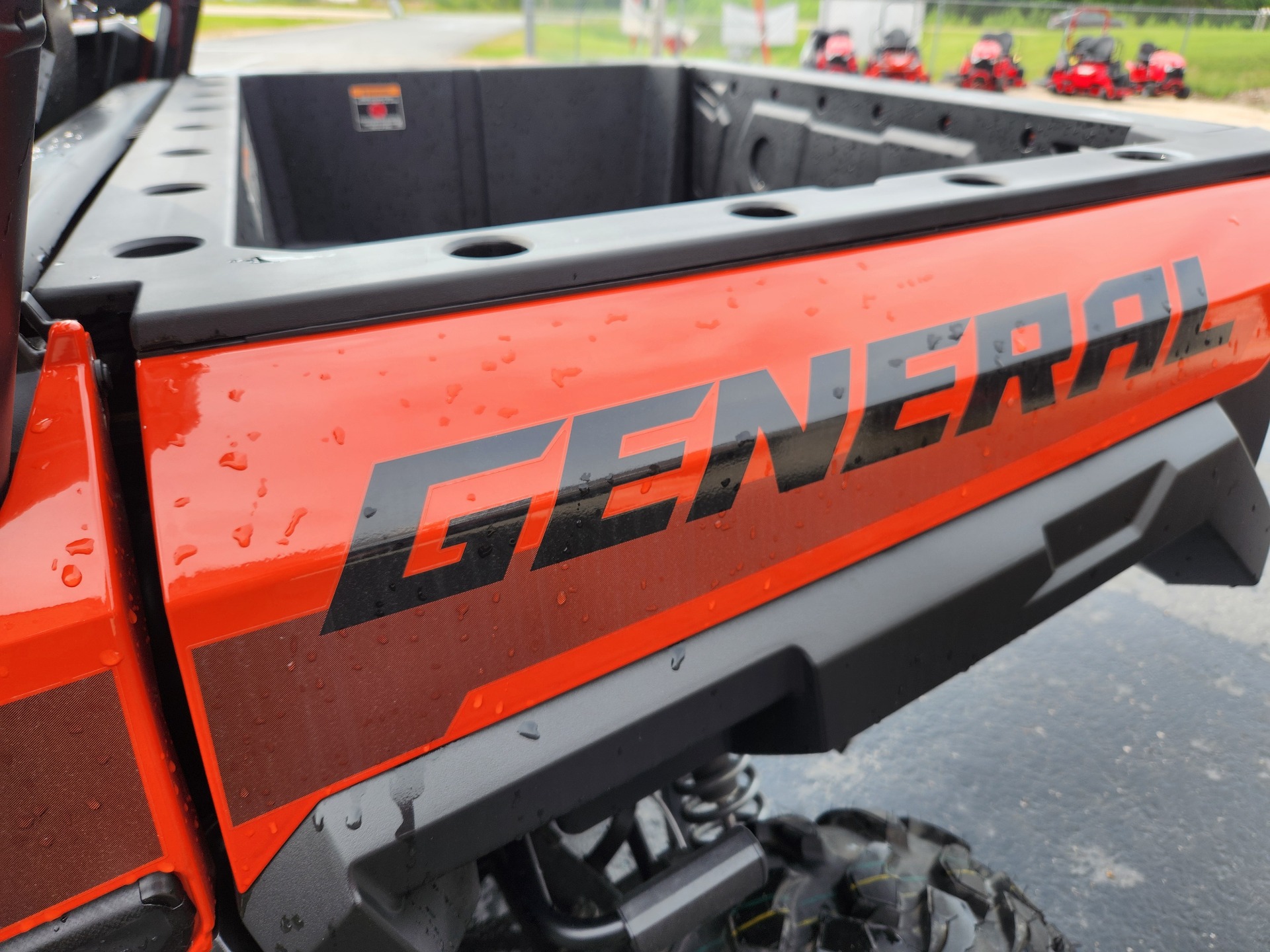 2024 Polaris General 1000 Premium in Fond Du Lac, Wisconsin - Photo 13