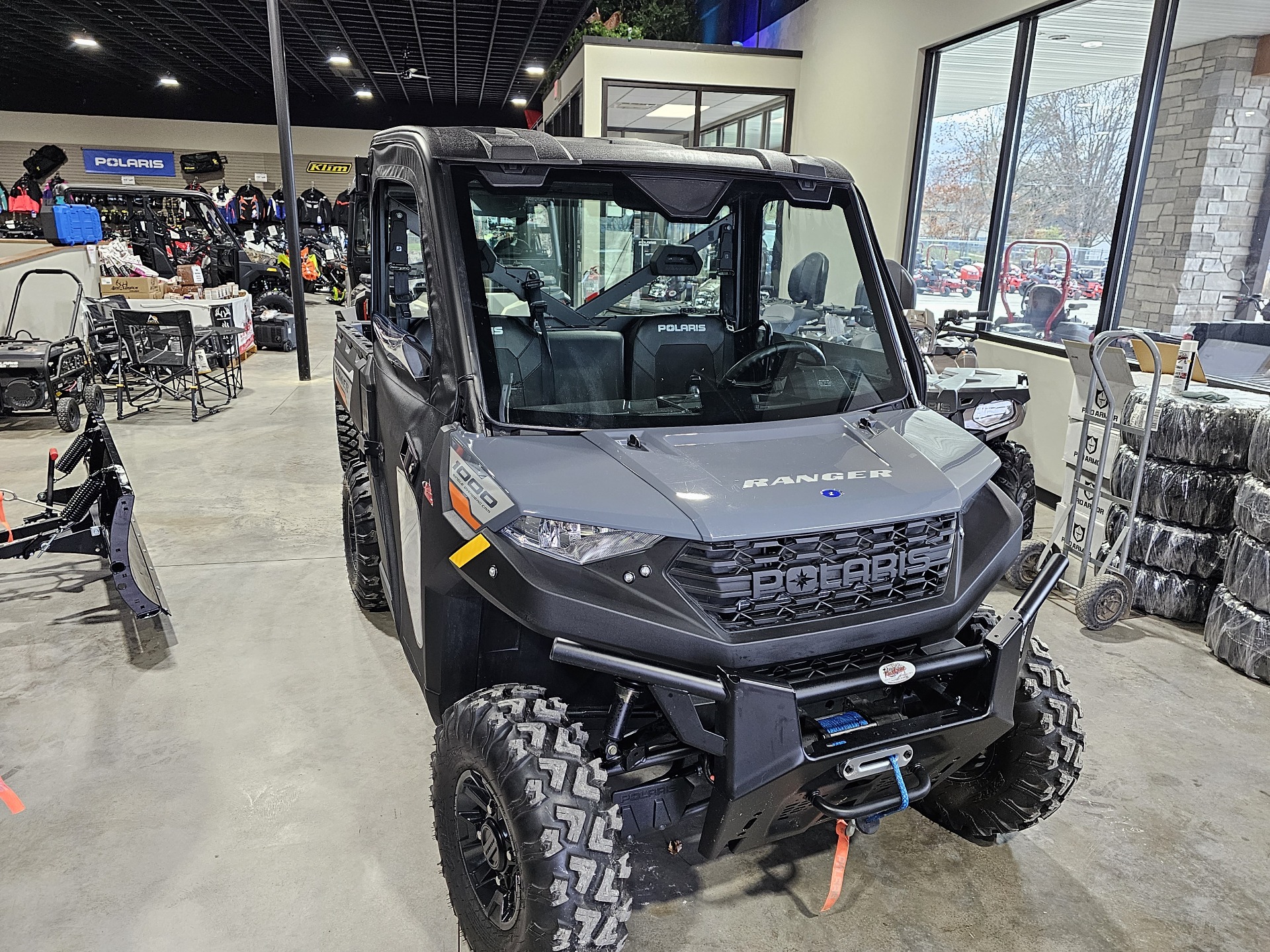 2022 Polaris Ranger 1000 Premium in Fond Du Lac, Wisconsin - Photo 2