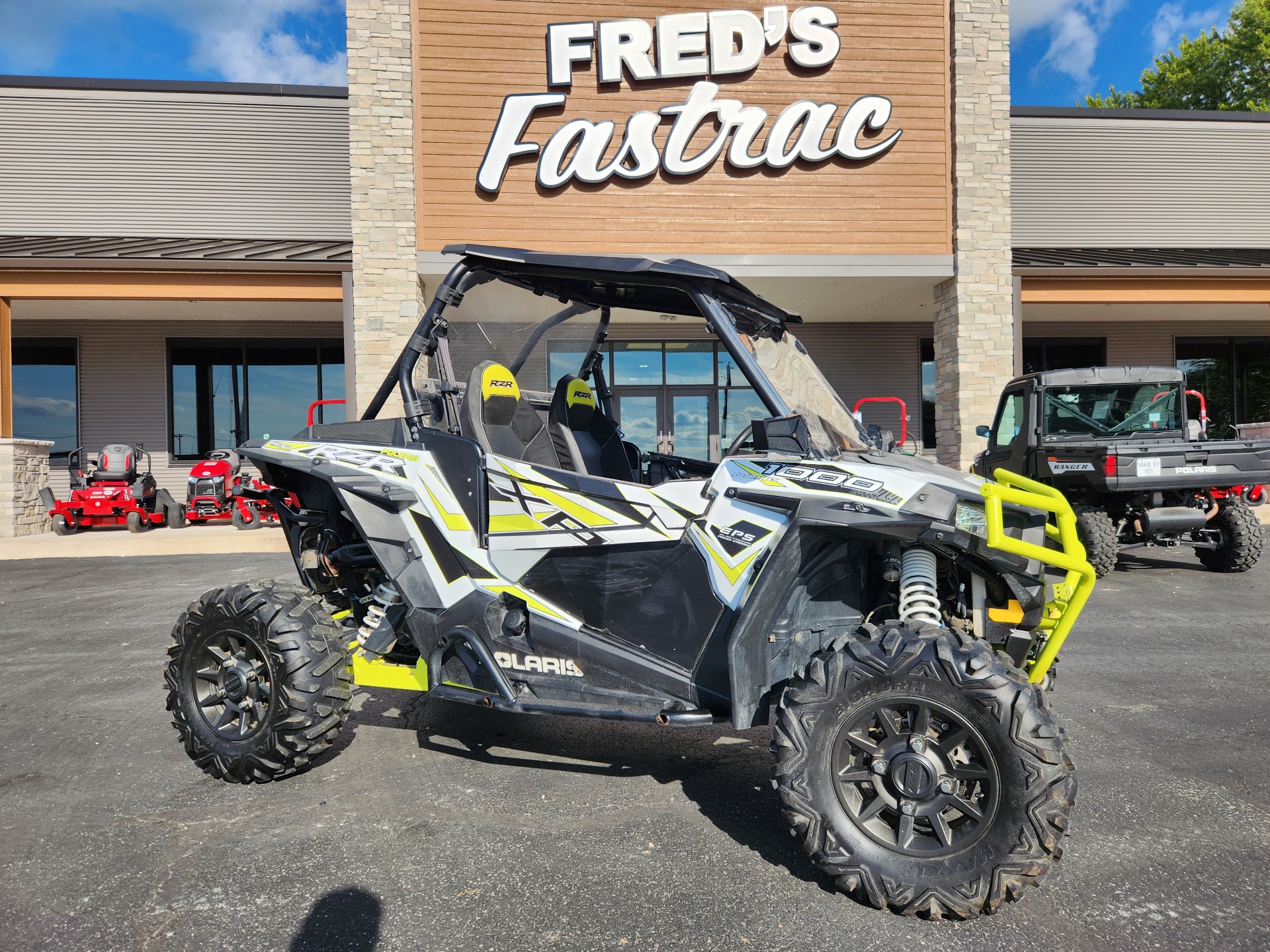 2018 Polaris RZR XP 1000 EPS in Fond Du Lac, Wisconsin - Photo 1