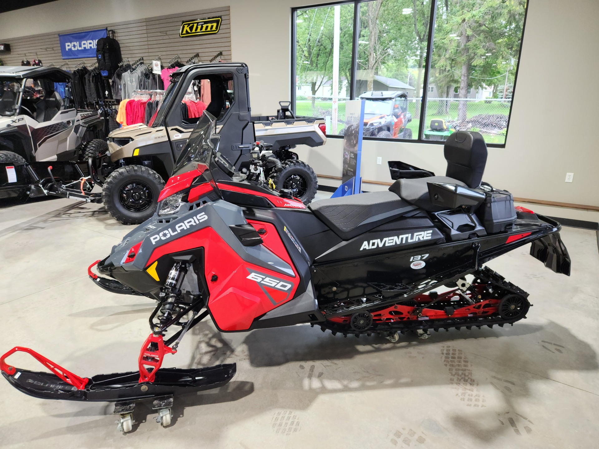 2024 Polaris 650 Indy Adventure 137 ES in Fond Du Lac, Wisconsin - Photo 3