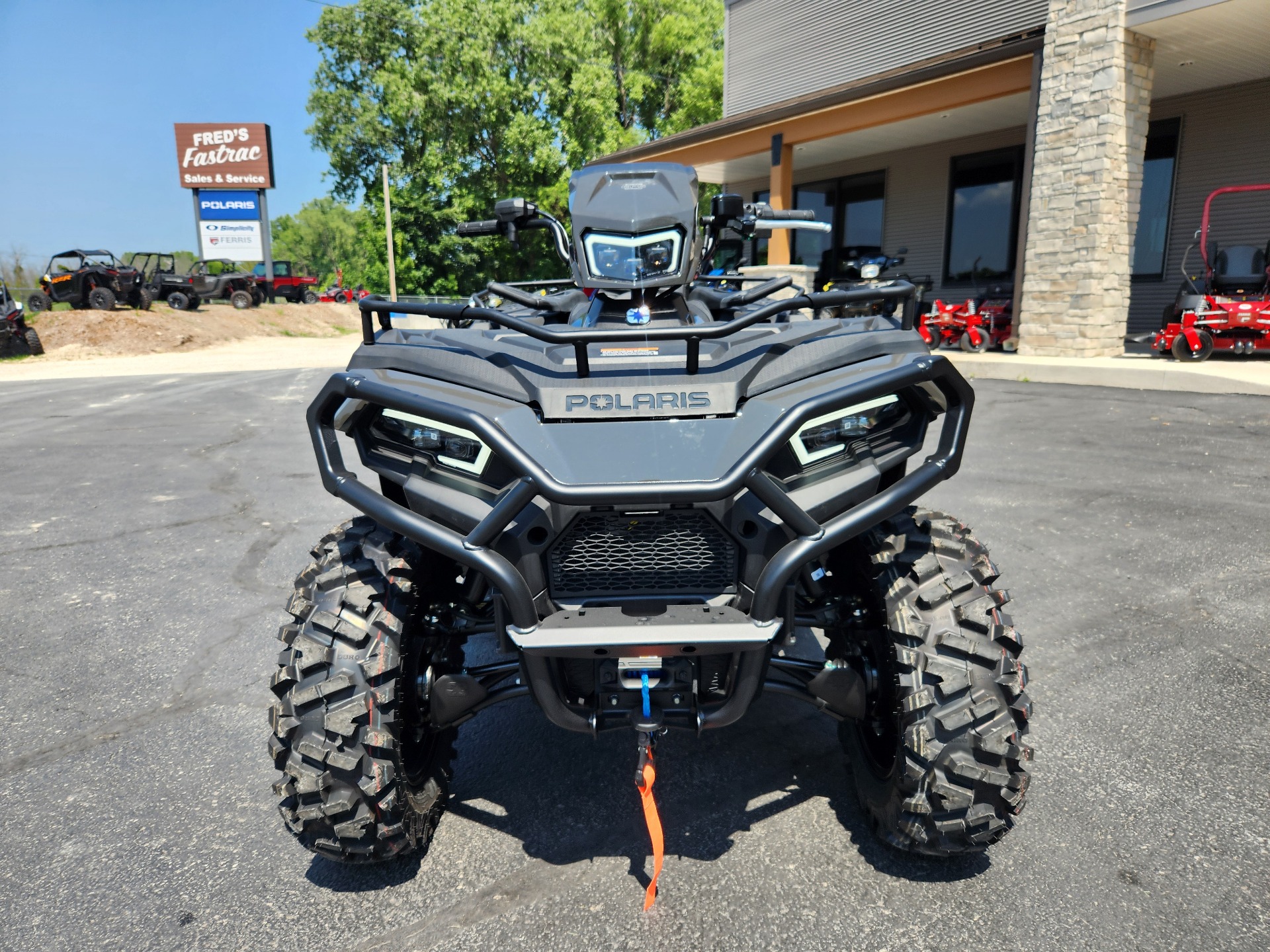 2025 Polaris Sportsman Touring 570 Ultimate in Fond Du Lac, Wisconsin - Photo 2