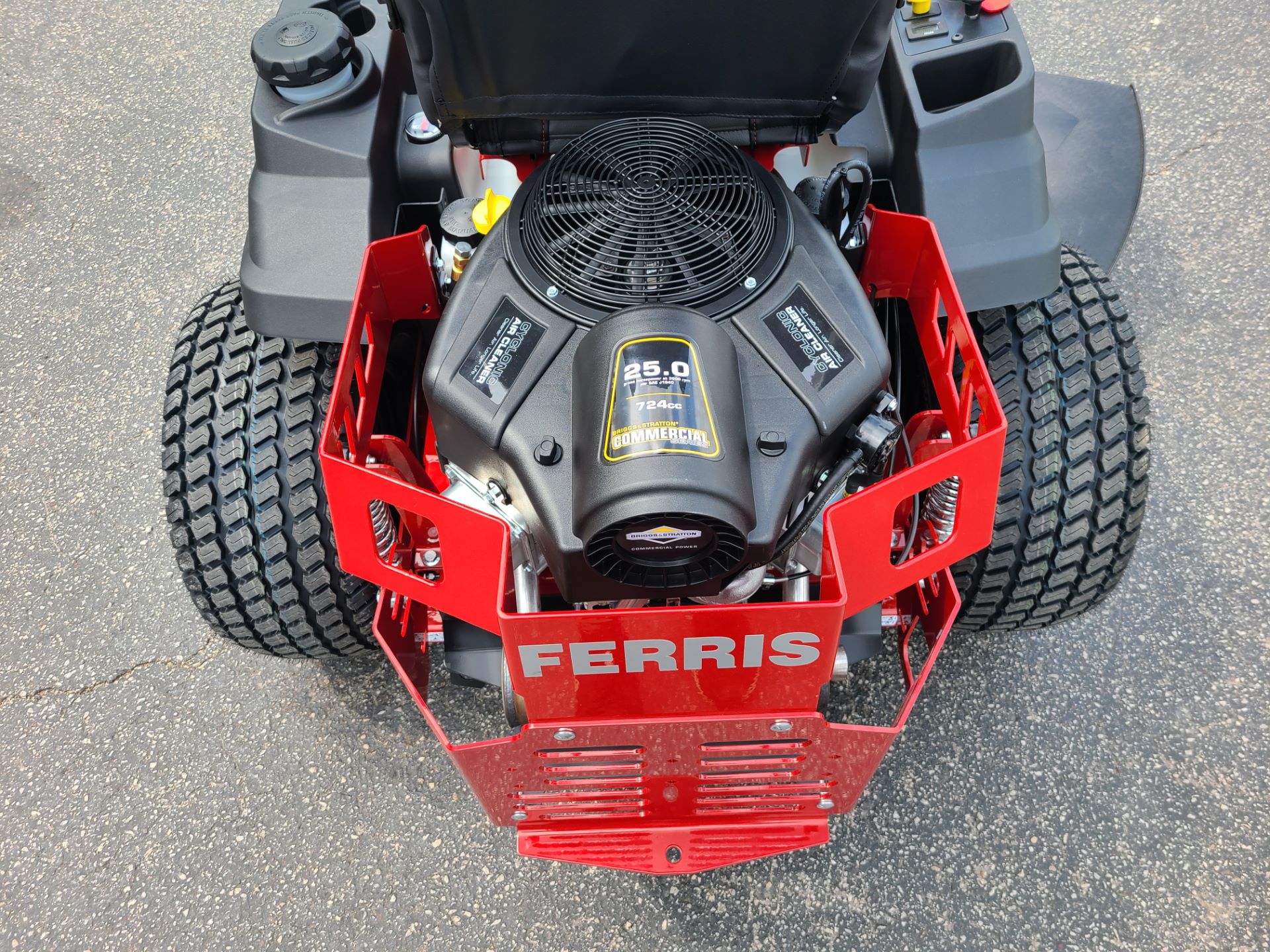 2022 Ferris Industries 500S 48 in. Briggs & Stratton Commercial 25 hp in Fond Du Lac, Wisconsin - Photo 5